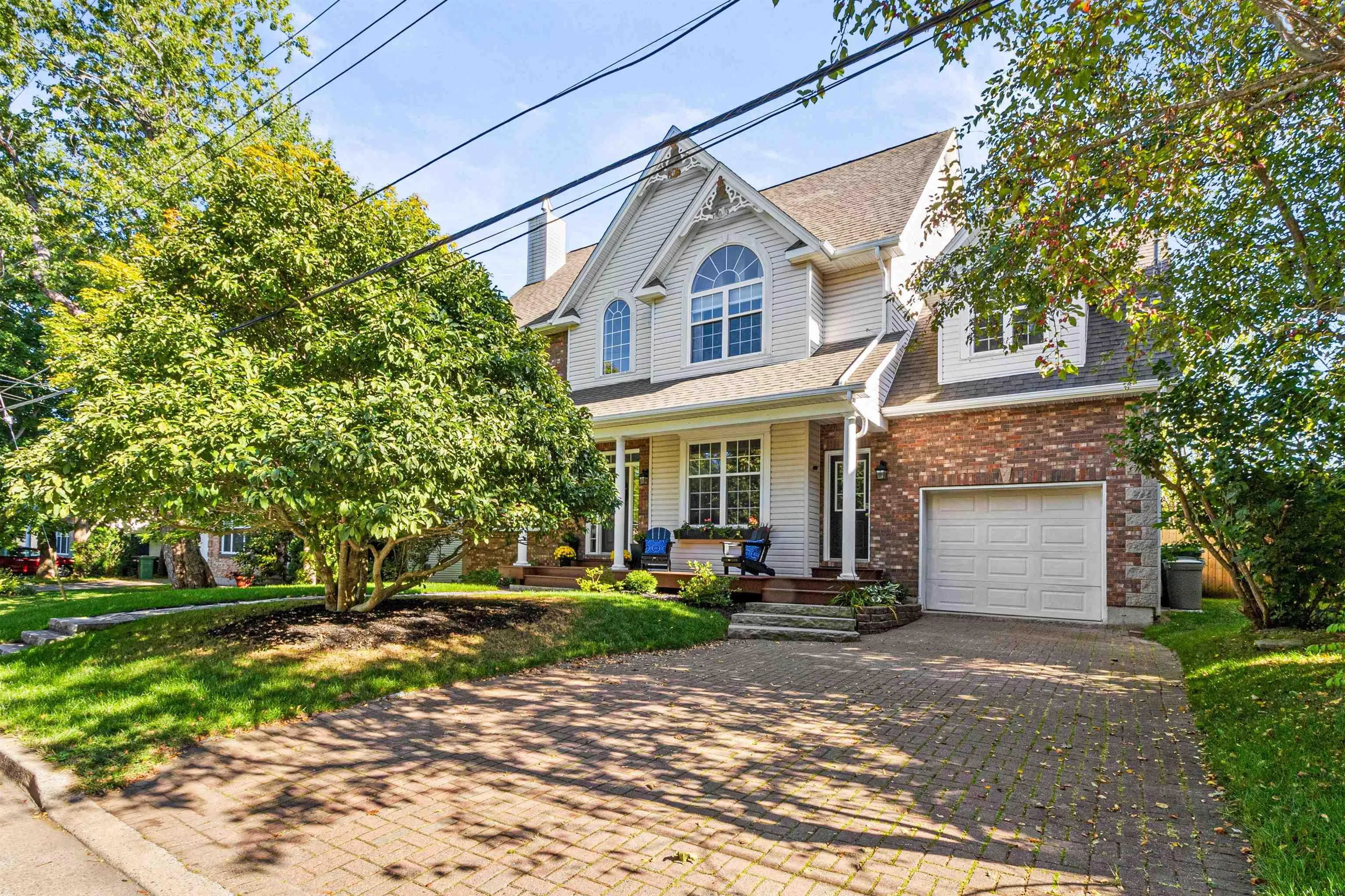 5750 Southwood Drive, Halifax Peninsula, NS B3H 4P4, 4 Bedrooms Bedrooms, ,4 BathroomsBathrooms,Residential,For Sale,Southwood,202522943
