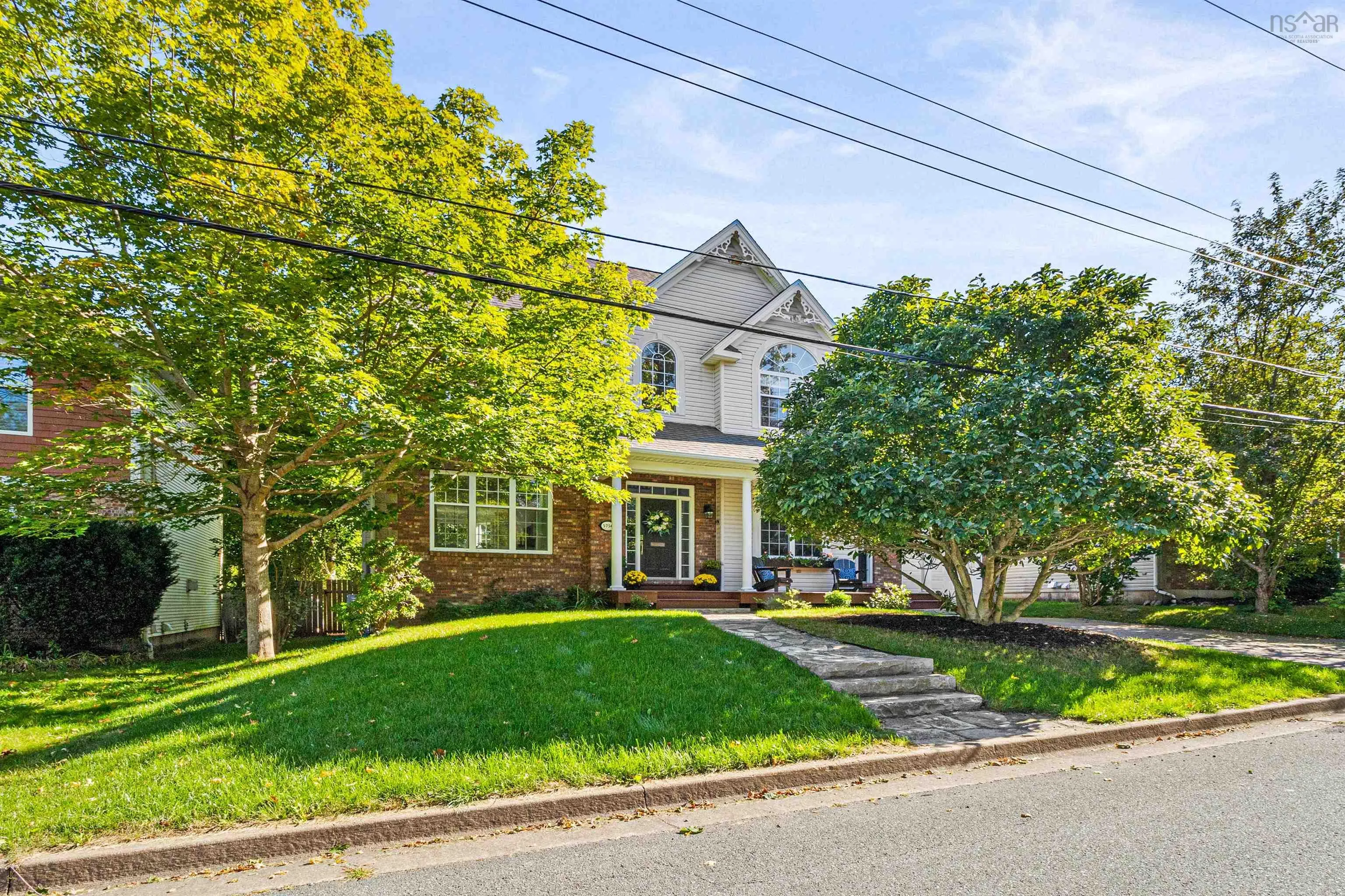5750 Southwood Drive, Halifax Peninsula, NS B3H 4P4, 4 Bedrooms Bedrooms, ,4 BathroomsBathrooms,Residential,For Sale,Southwood,202522943