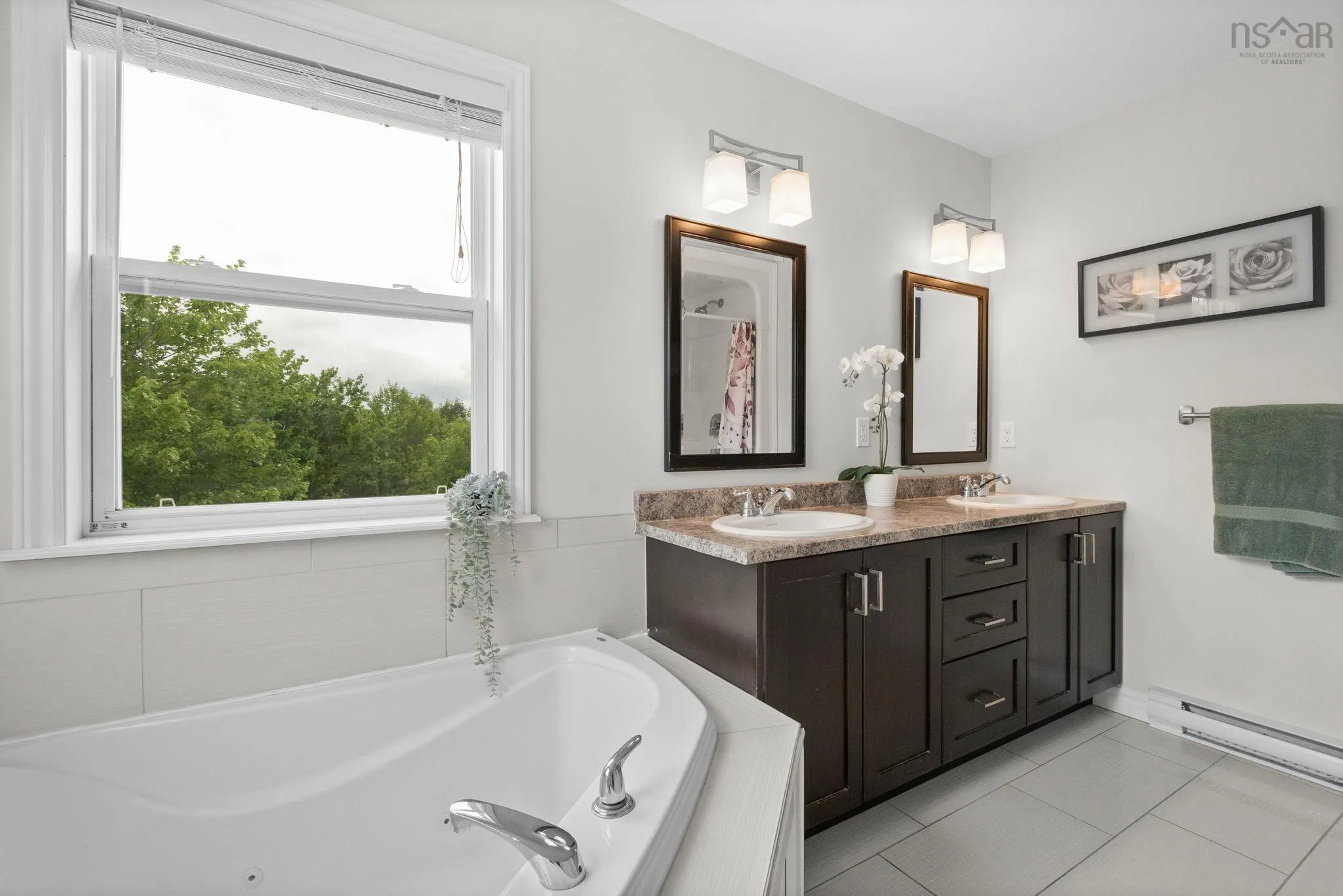162 Halewood Drive, Falmouth, NS B0P 1P0, 4 Bedrooms Bedrooms, ,4 BathroomsBathrooms,Residential,For Sale,Halewood,202518431