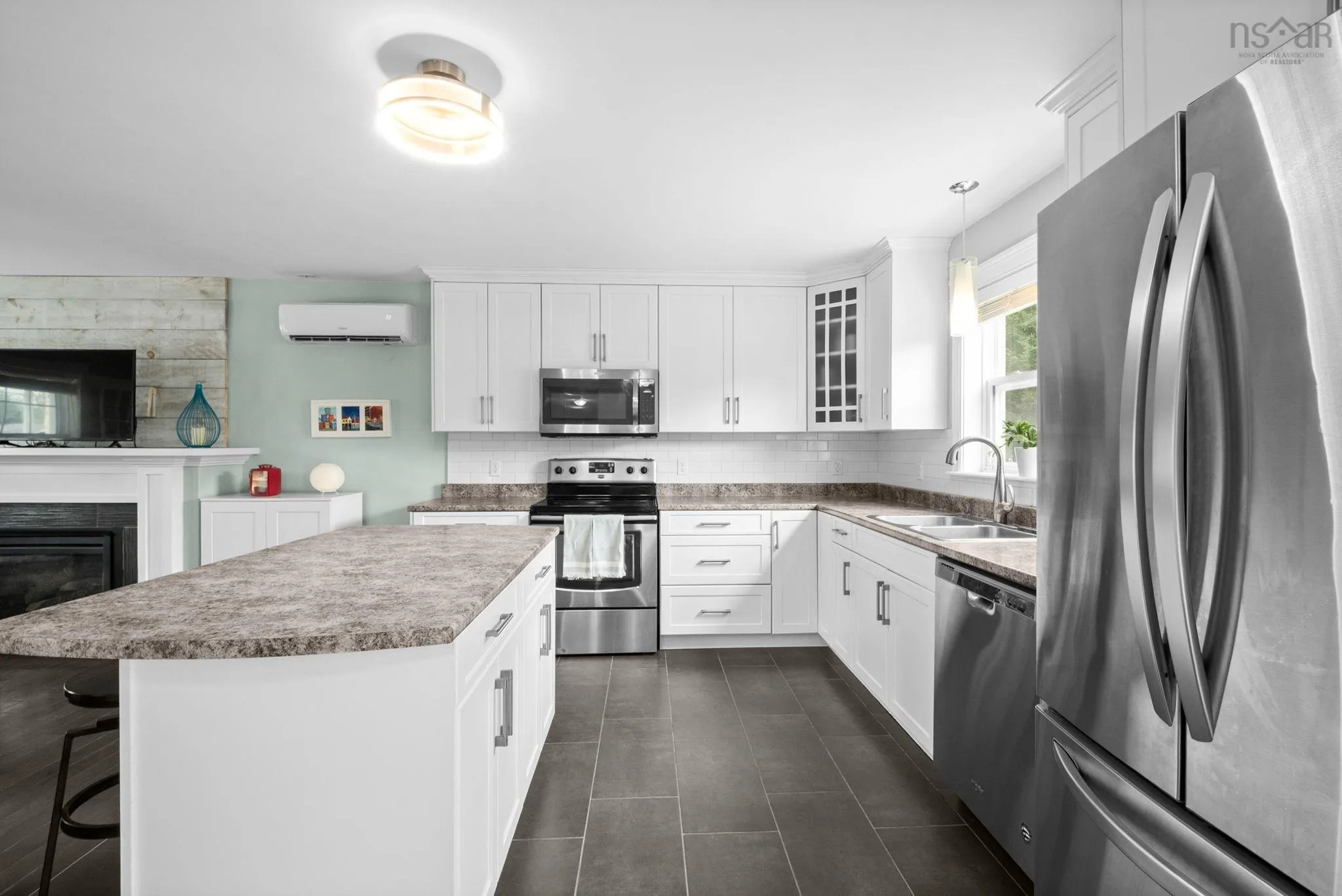 162 Halewood Drive, Falmouth, NS B0P 1P0, 4 Bedrooms Bedrooms, ,4 BathroomsBathrooms,Residential,For Sale,Halewood,202518431