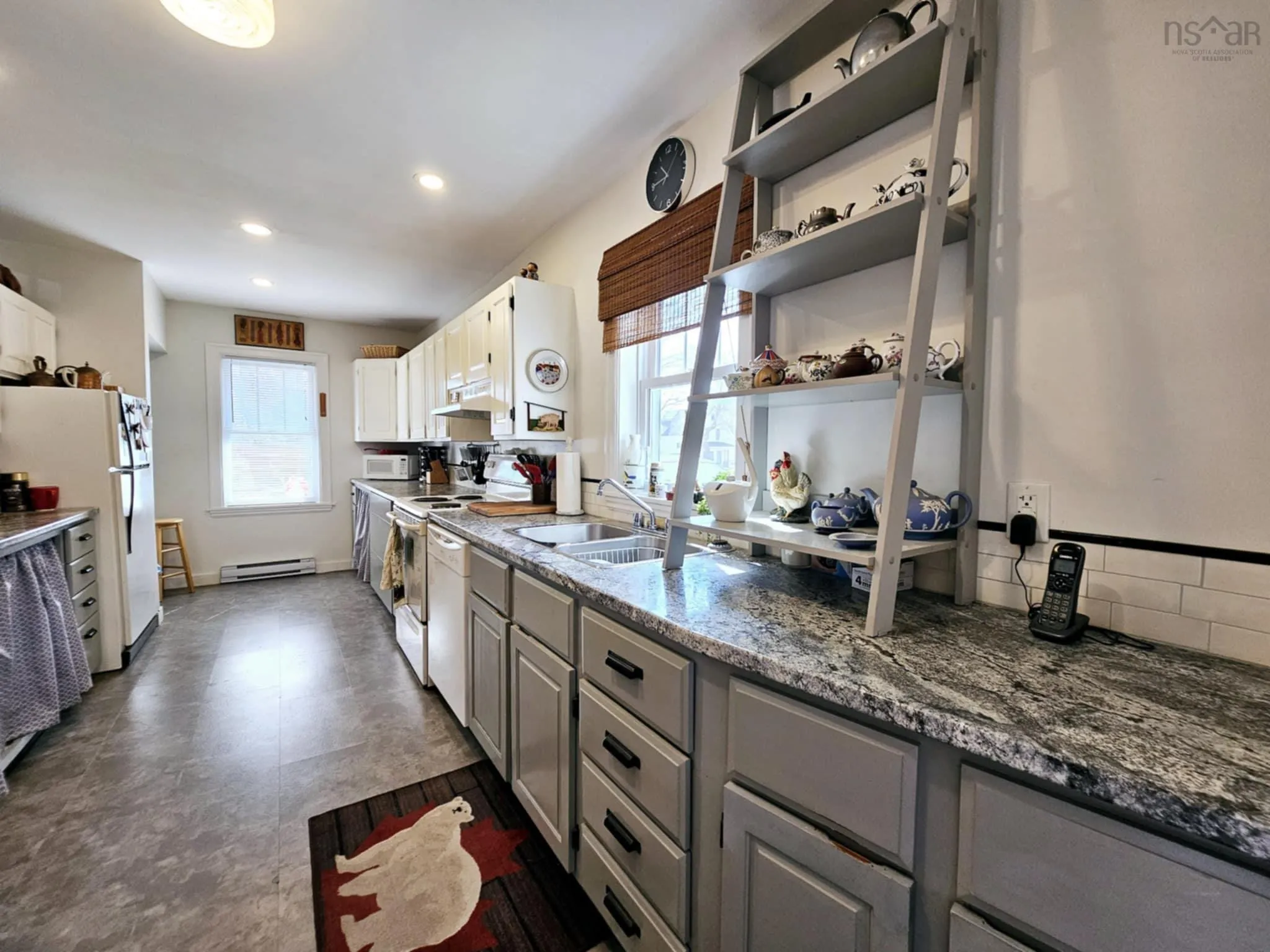 144 Pleasant Street, Stellarton Ns B0k 1s0, 3 Bedrooms Bedrooms, ,2 BathroomsBathrooms,Residential,For Sale,Pleasant,202507783