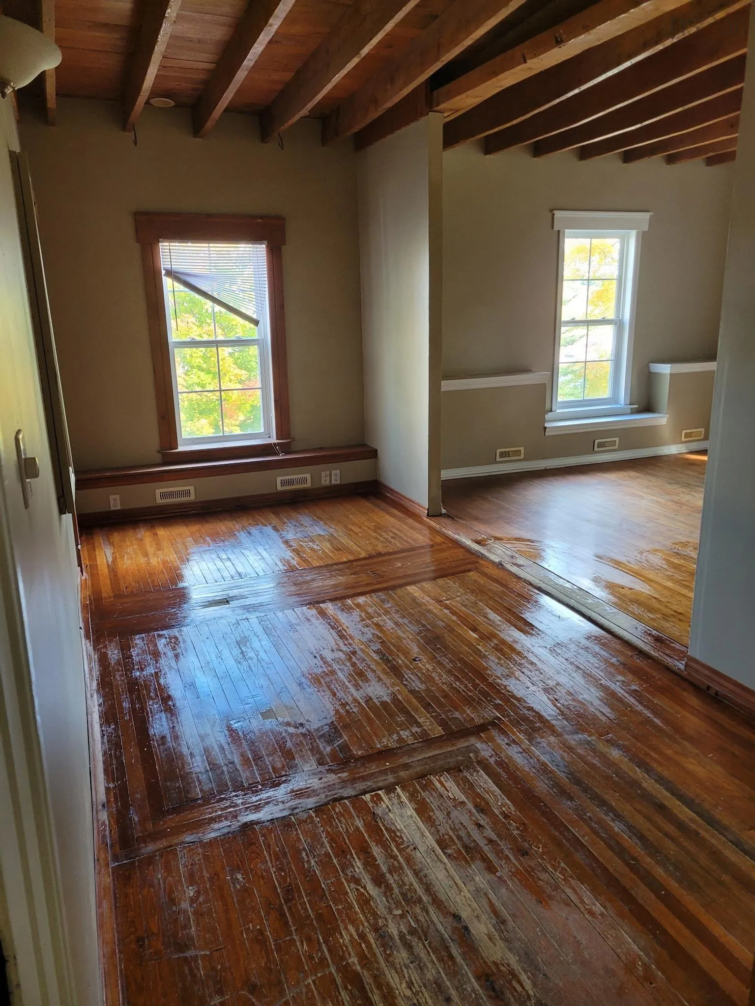 59 Pleasant Street, Bridgewater, NS B4V 1M9, 7 Bedrooms Bedrooms, ,Residential Income,For Sale,Pleasant,202517634