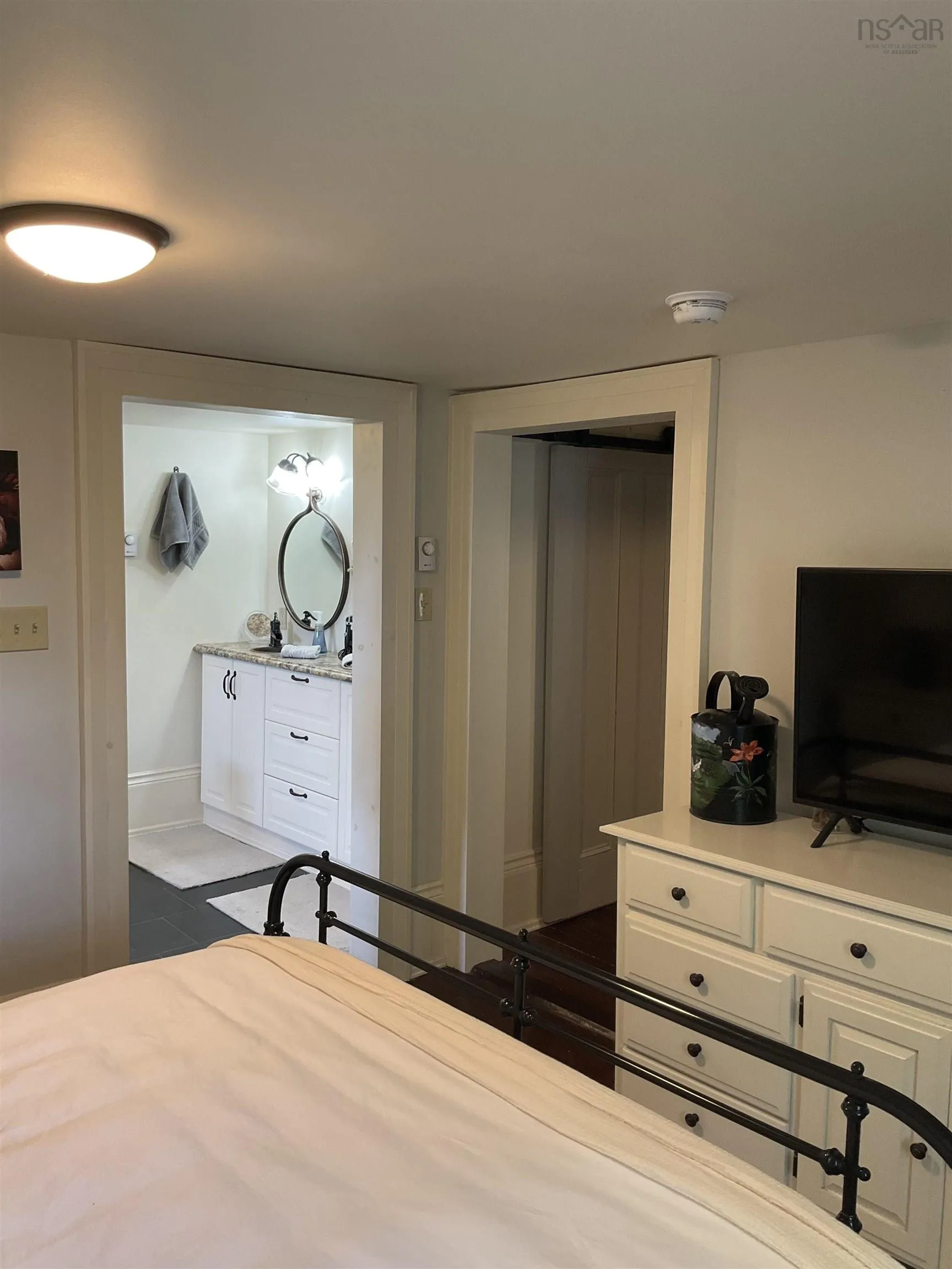 382 Main Street, Liverpool Ns B0t 1k0, 3 Bedrooms Bedrooms, ,3 BathroomsBathrooms,Residential,For Sale,Main,202419197