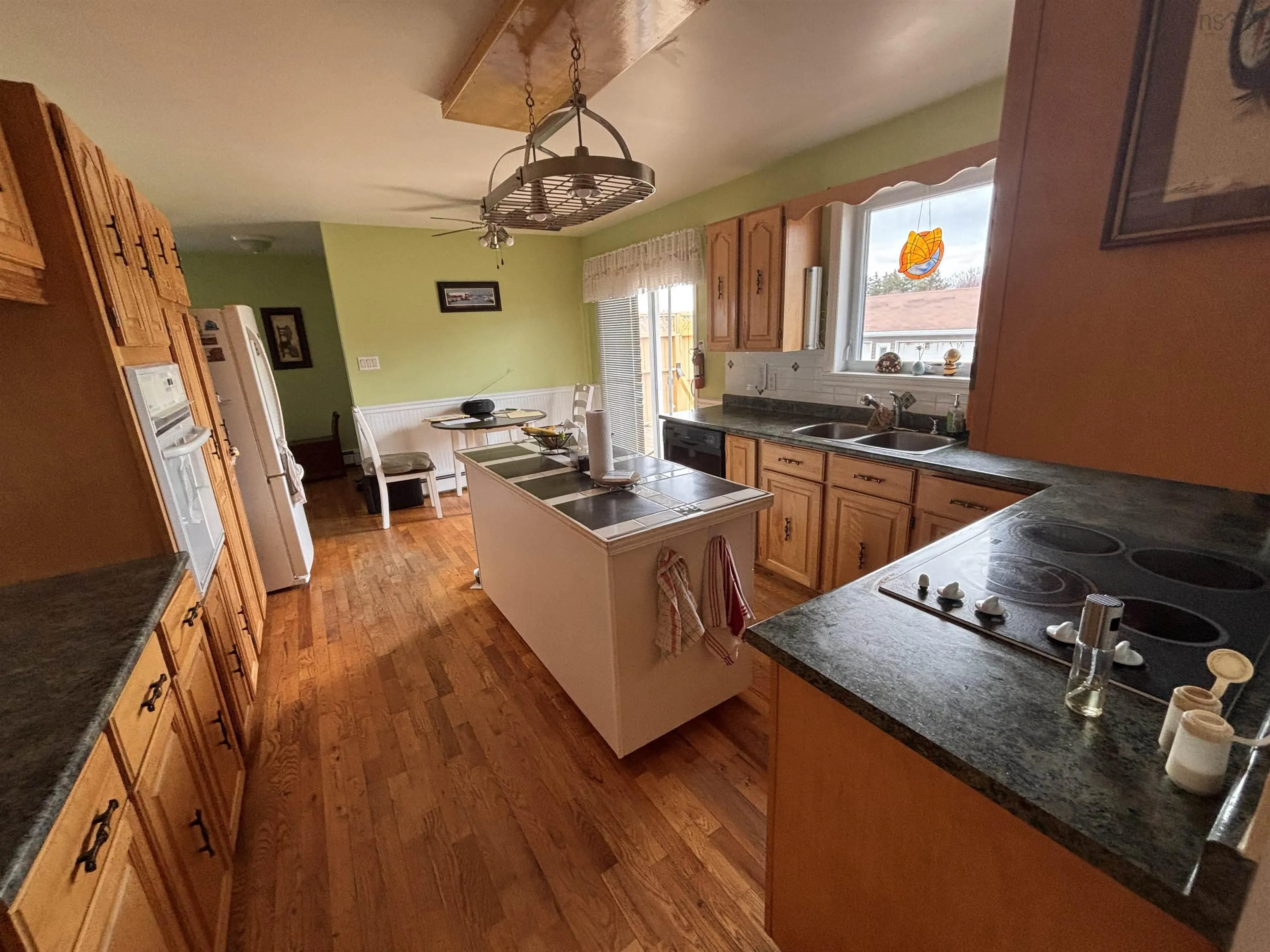 48 Bastable, Donkin Ns B1a 6p2, 3 Bedrooms Bedrooms, ,4 BathroomsBathrooms,Residential,For Sale,Bastable,202508372