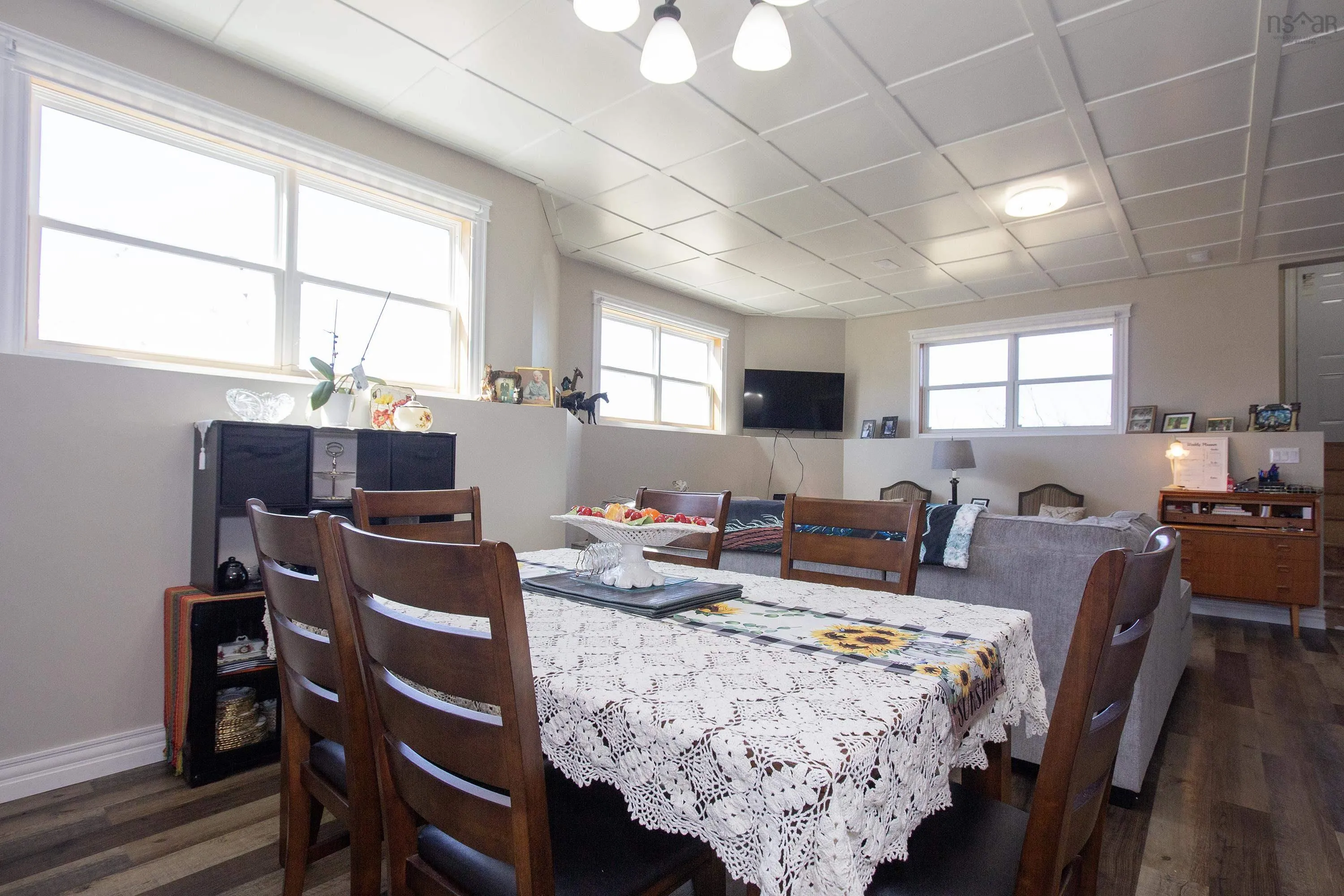 158 Robinson Road, Amherst Head, NS B4H 3Y2, 3 Bedrooms Bedrooms, ,4 BathroomsBathrooms,Residential,For Sale,Robinson,202519556