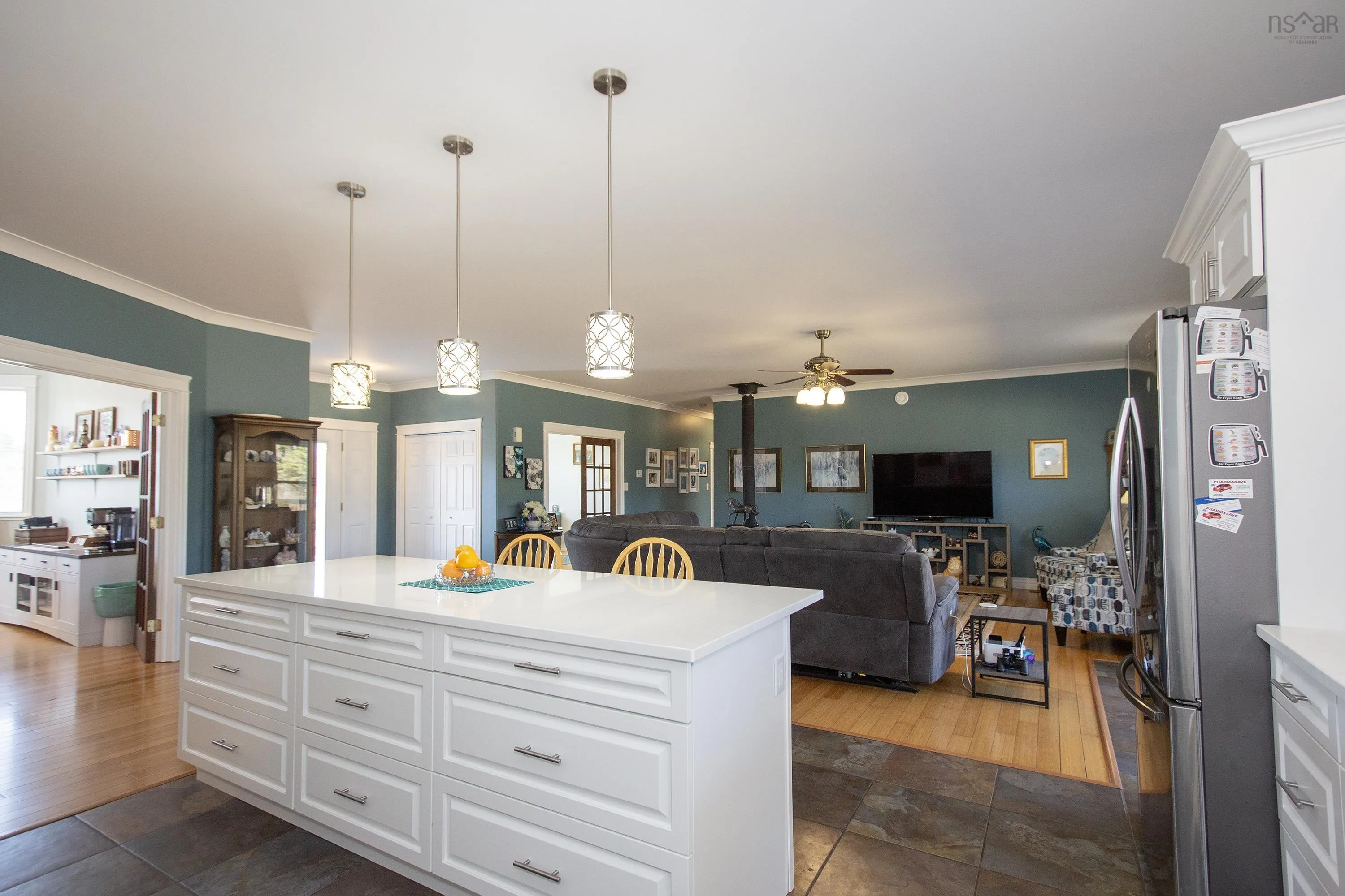 158 Robinson Road, Amherst Head, NS B4H 3Y2, 3 Bedrooms Bedrooms, ,4 BathroomsBathrooms,Residential,For Sale,Robinson,202519556