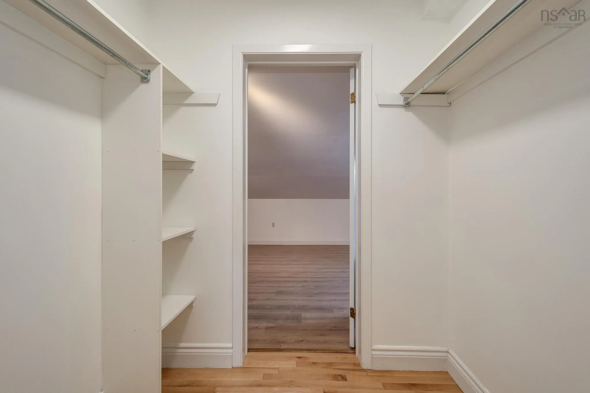 5905 Bilton Lane, Halifax, NS B3H 4M3, 3 Bedrooms Bedrooms, ,4 BathroomsBathrooms,Residential,For Sale,Bilton,202521844