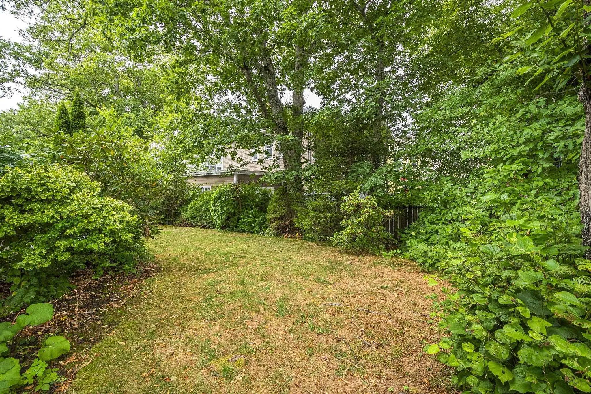 5905 Bilton Lane, Halifax, NS B3H 4M3, 3 Bedrooms Bedrooms, ,4 BathroomsBathrooms,Residential,For Sale,Bilton,202521844