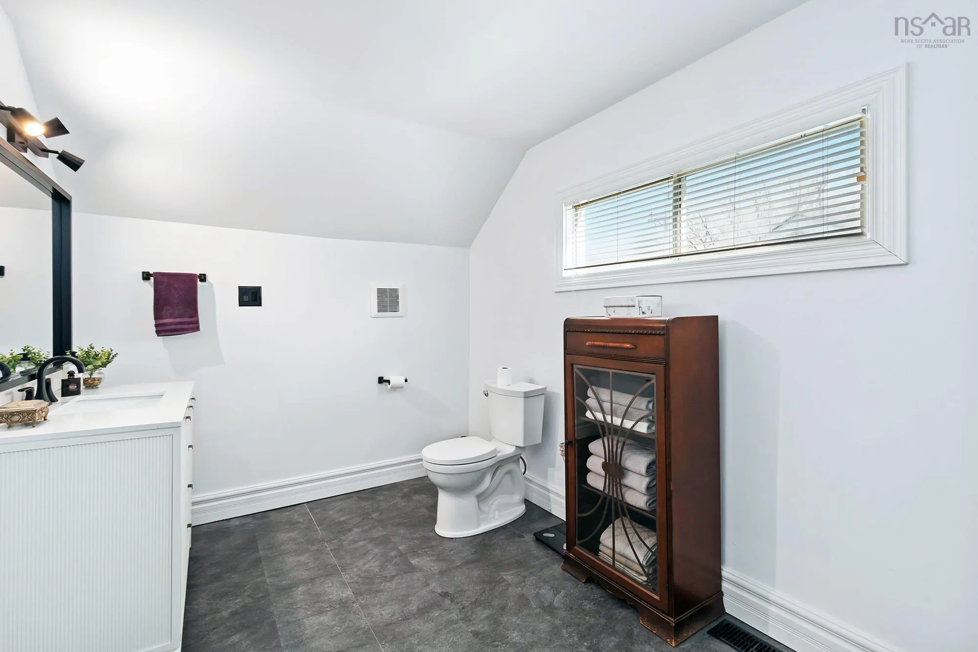 3634 Barrington Street, Halifax Ns B3k 2y2, 3 Bedrooms Bedrooms, ,3 BathroomsBathrooms,Residential,For Sale,Barrington,202504636