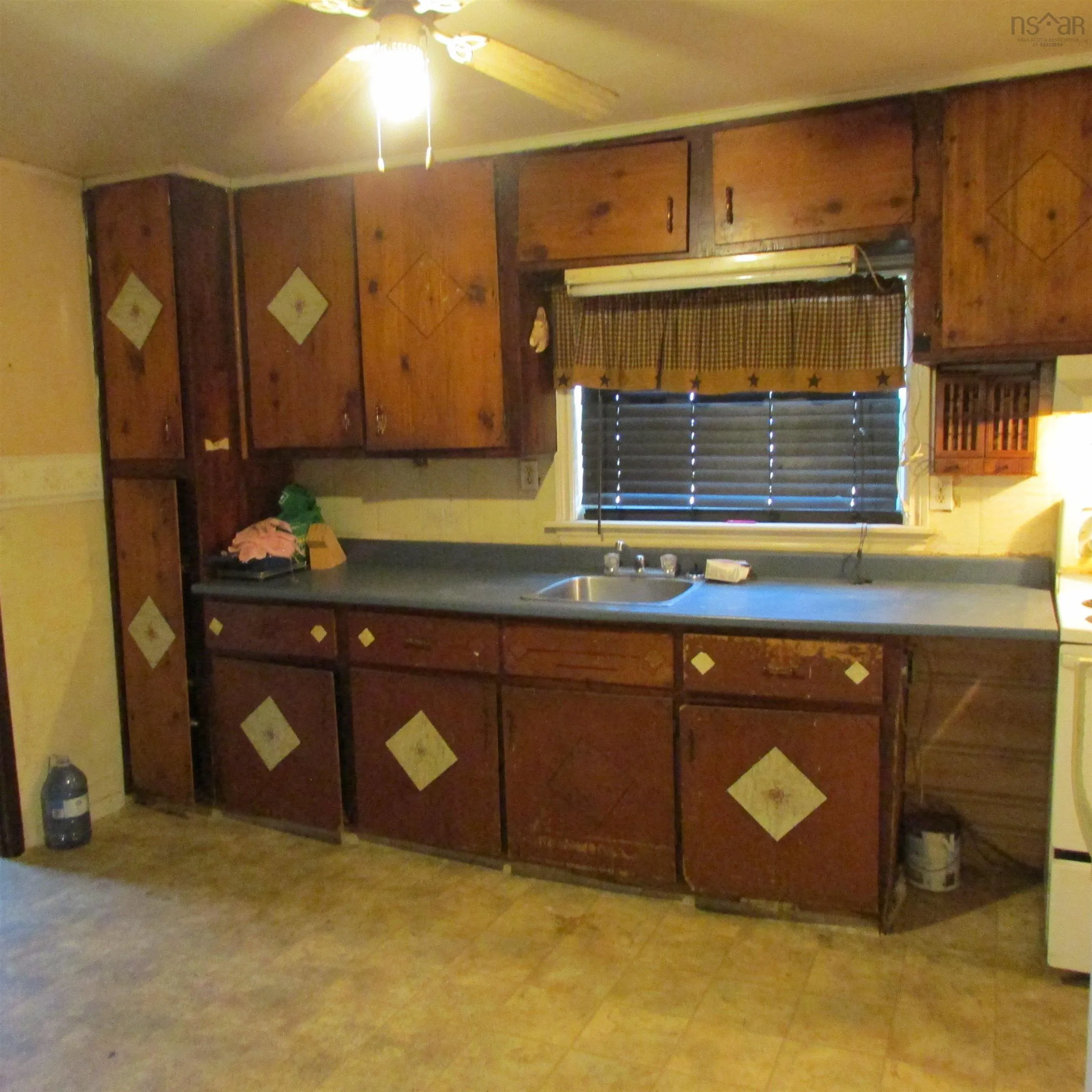32 Forman Street, North Sydney, NS B2A 3K4, 3 Bedrooms Bedrooms, ,1 BathroomBathrooms,Residential,For Sale,Forman,202518963