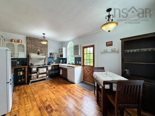 21 Asquith Avenue, Stewiacke, NS B0N 2J0, 3 Bedrooms Bedrooms, ,2 BathroomsBathrooms,Residential,For Sale,Asquith,202519711