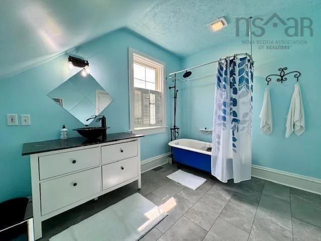 21 Asquith Avenue, Stewiacke, NS B0N 2J0, 3 Bedrooms Bedrooms, ,2 BathroomsBathrooms,Residential,For Sale,Asquith,202519711