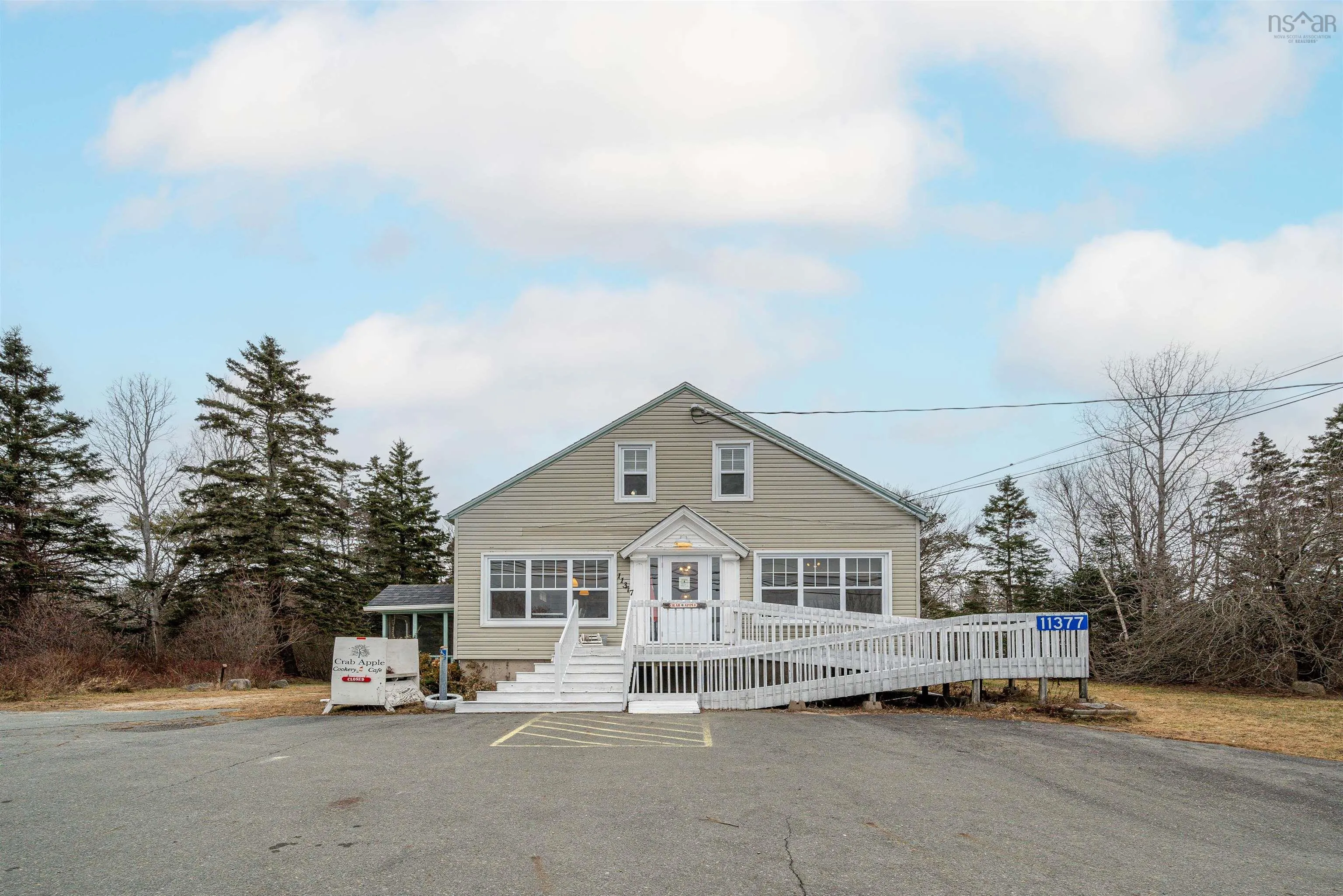 11377 Peggys Cove Road, Seabright Ns B3z 2z3, 2 Bedrooms Bedrooms, ,4 BathroomsBathrooms,Residential,For Sale,Peggys Cove Road,202501026