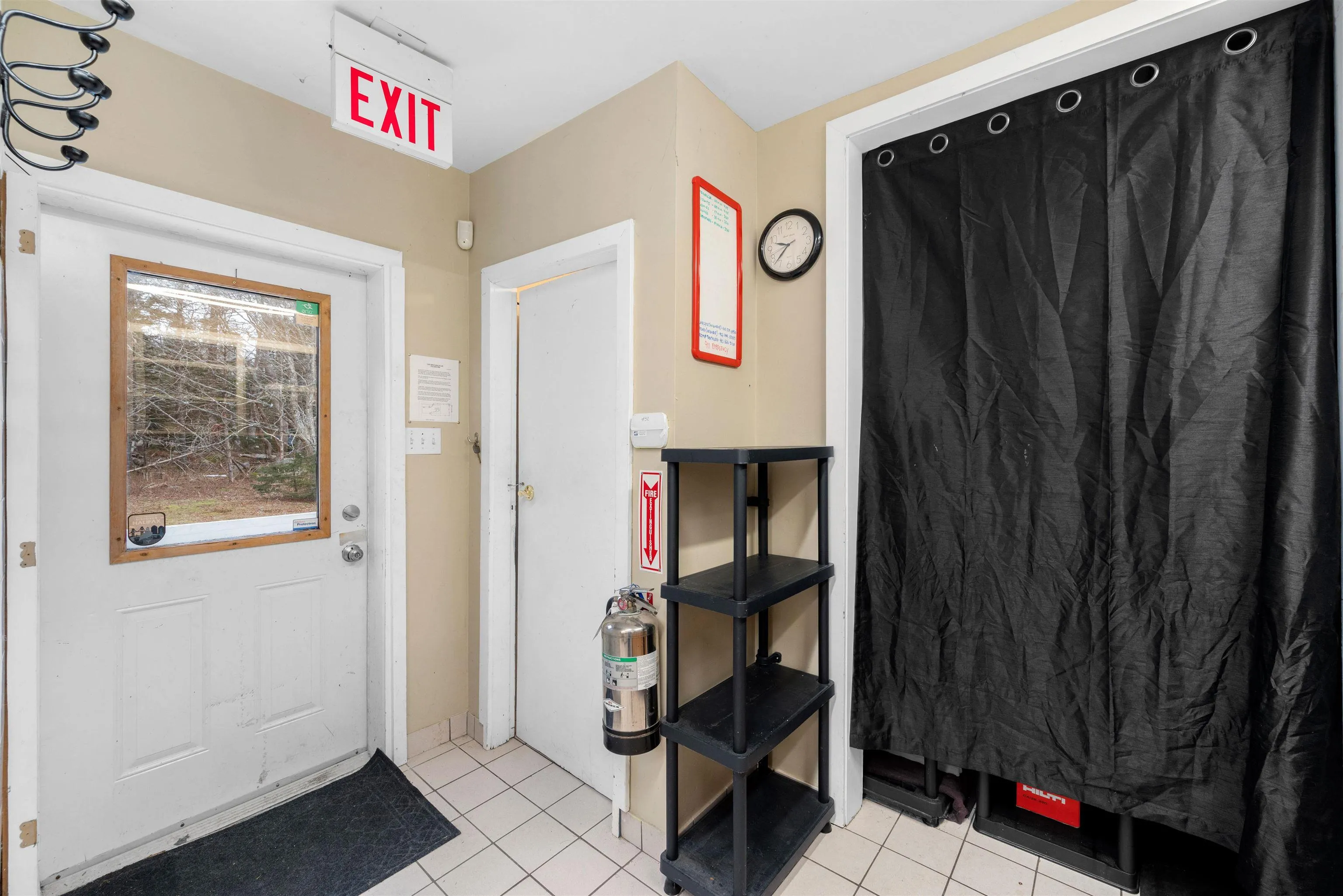 11377 Peggys Cove Road, Seabright Ns B3z 2z3, 2 Bedrooms Bedrooms, ,4 BathroomsBathrooms,Residential,For Sale,Peggys Cove Road,202501026