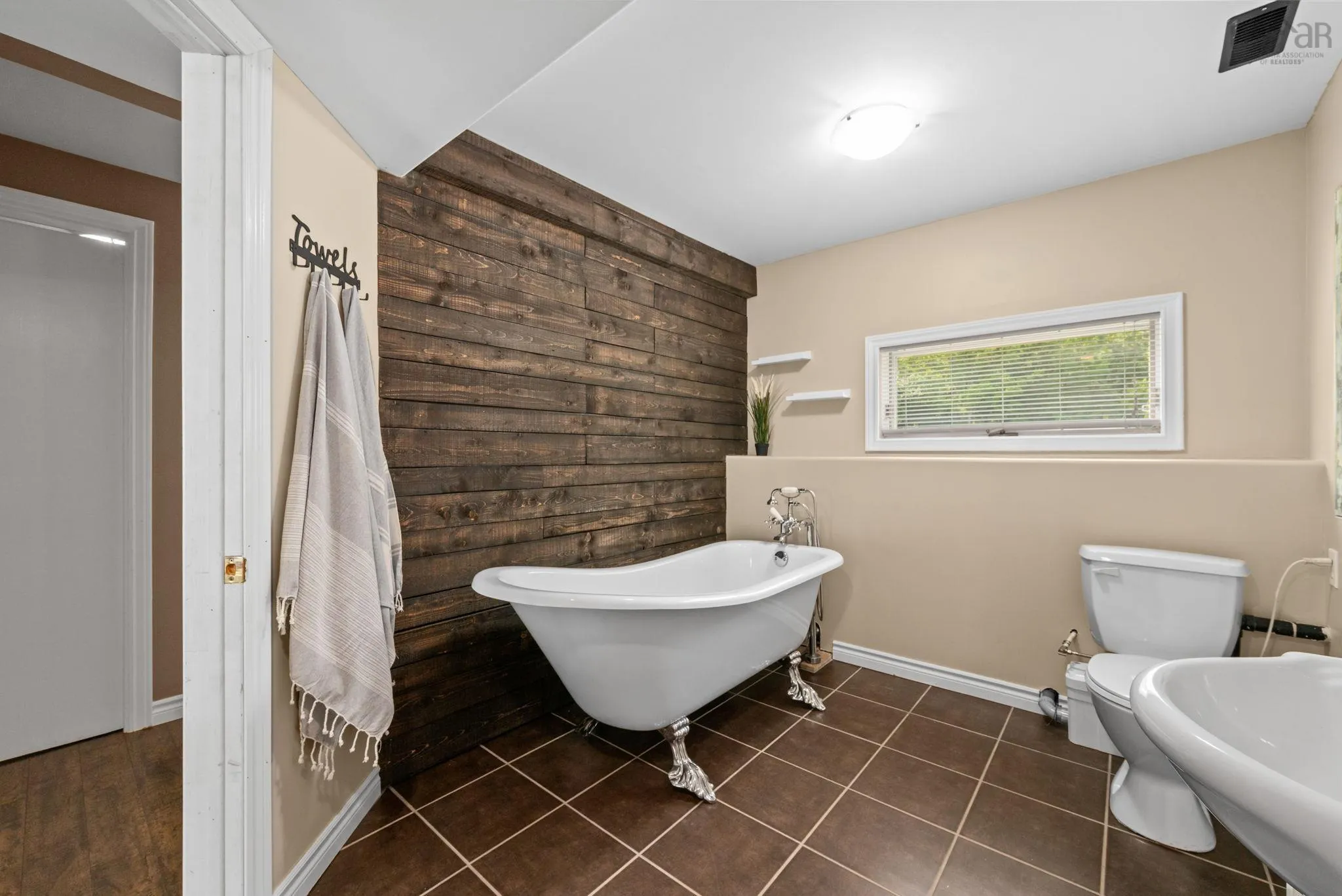88 Lake Lewis Lane, New Russell, NS B0J 2M0, 3 Bedrooms Bedrooms, ,2 BathroomsBathrooms,Residential,For Sale,Lake Lewis,202520406