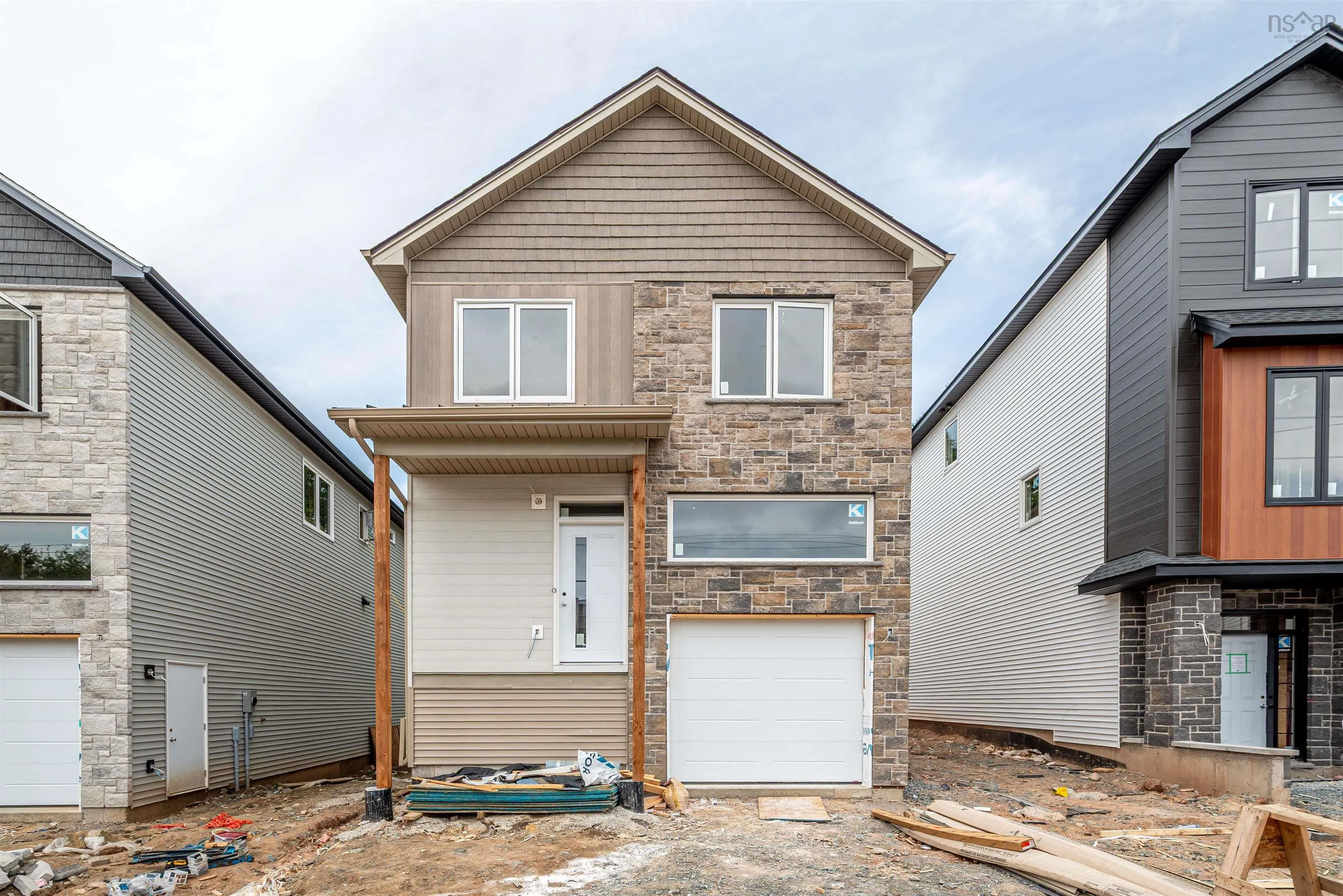 17 Pearlgarden Close, Dartmouth, NS B2X 0C3, 4 Bedrooms Bedrooms, ,4 BathroomsBathrooms,Residential,For Sale,Pearlgarden,202517787