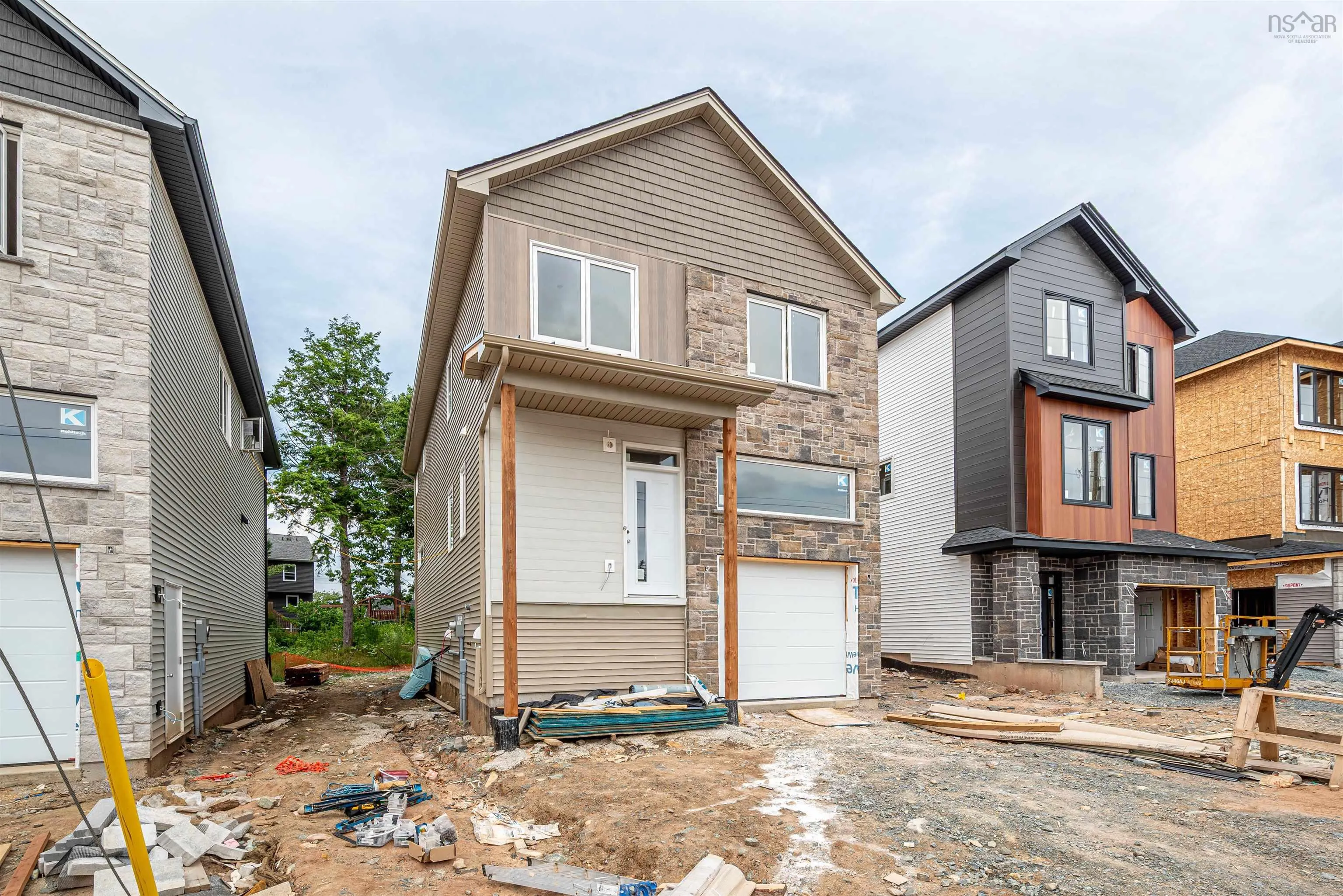 17 Pearlgarden Close, Dartmouth, NS B2X 0C3, 4 Bedrooms Bedrooms, ,4 BathroomsBathrooms,Residential,For Sale,Pearlgarden,202517787