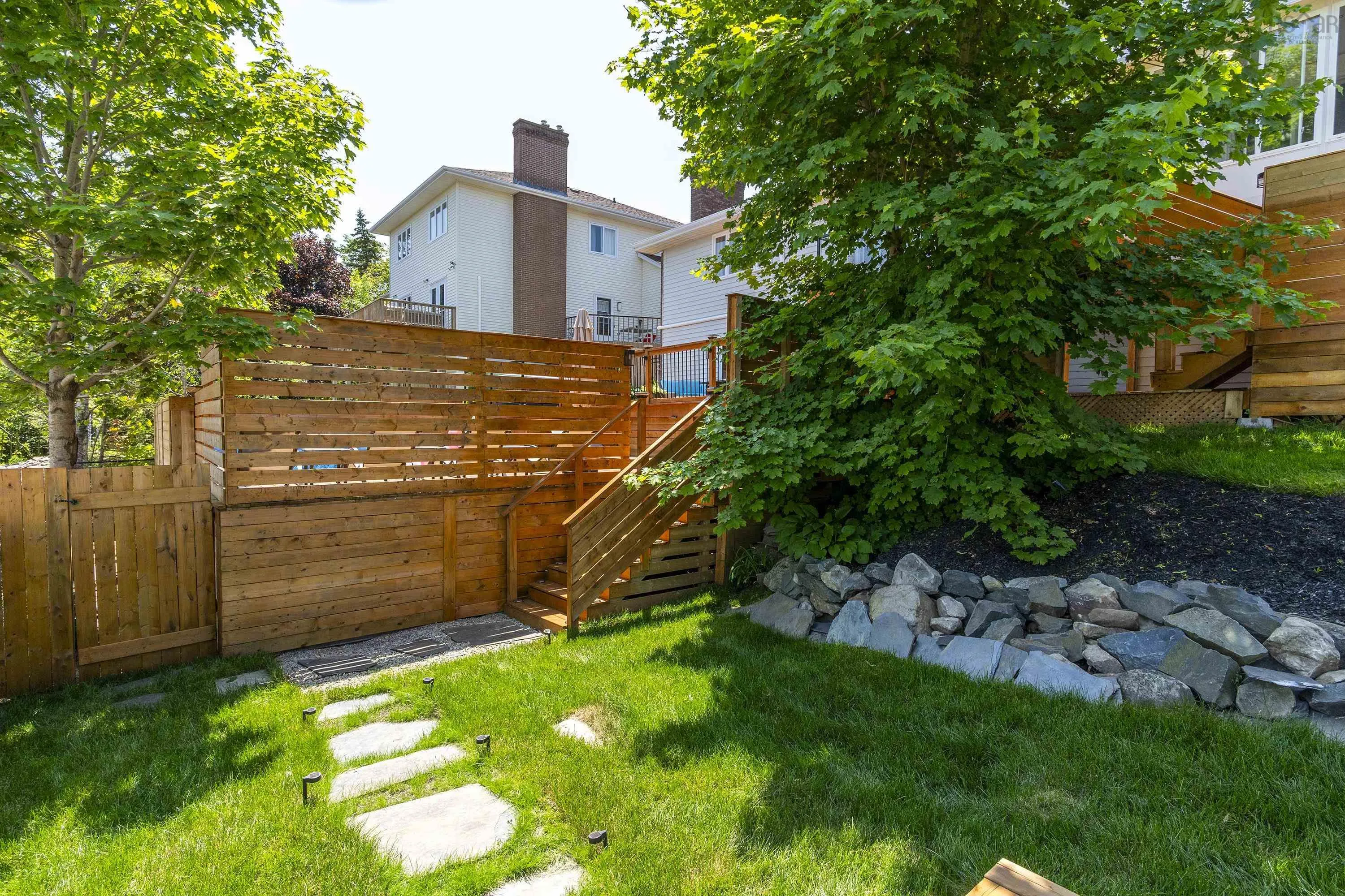 27 Chartwell Lane, Halifax, NS B3M 3S7, 4 Bedrooms Bedrooms, ,4 BathroomsBathrooms,Residential,For Sale,Chartwell,202520701