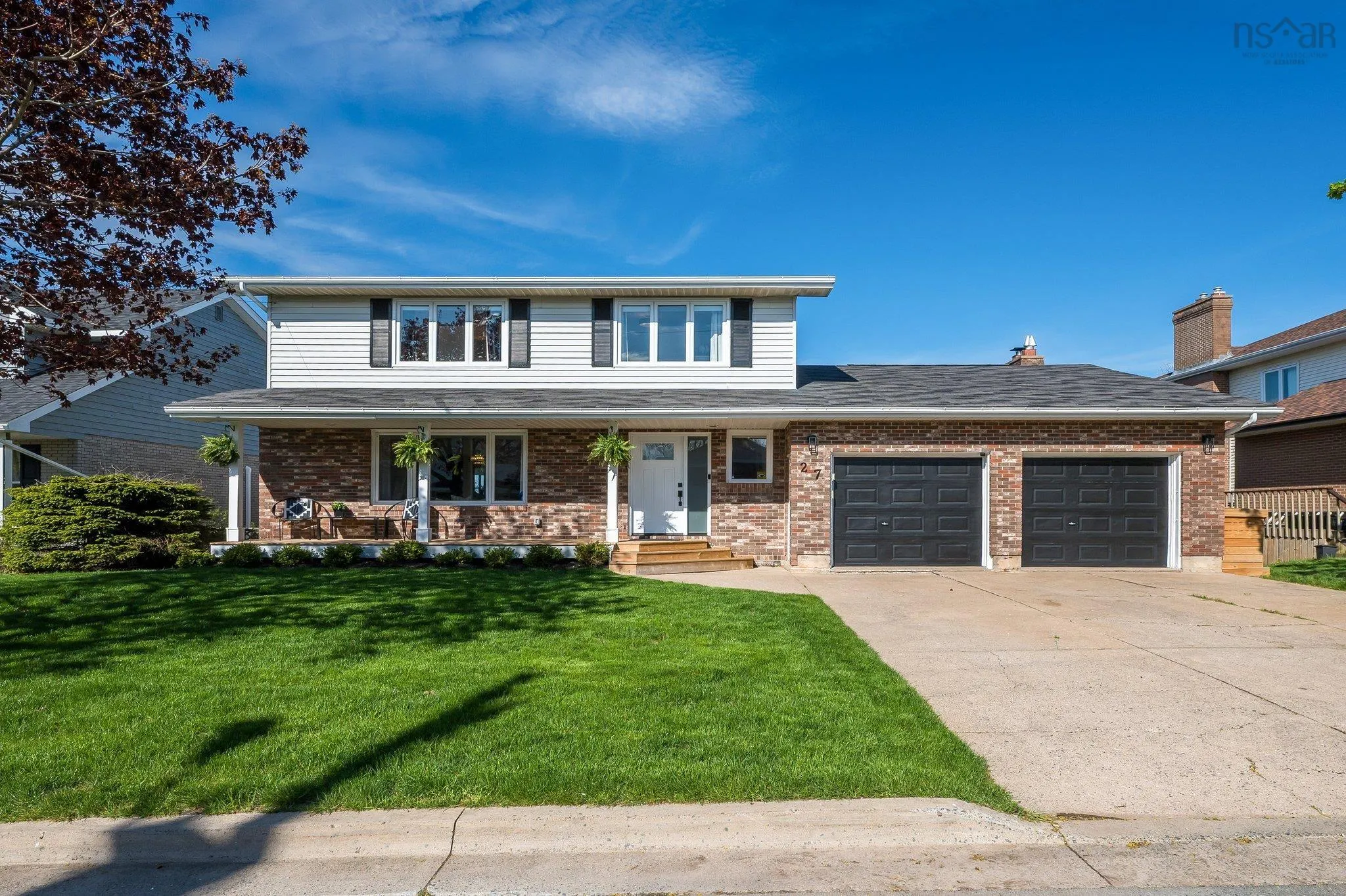 27 Chartwell Lane, Halifax, NS B3M 3S7, 4 Bedrooms Bedrooms, ,4 BathroomsBathrooms,Residential,For Sale,Chartwell,202520701