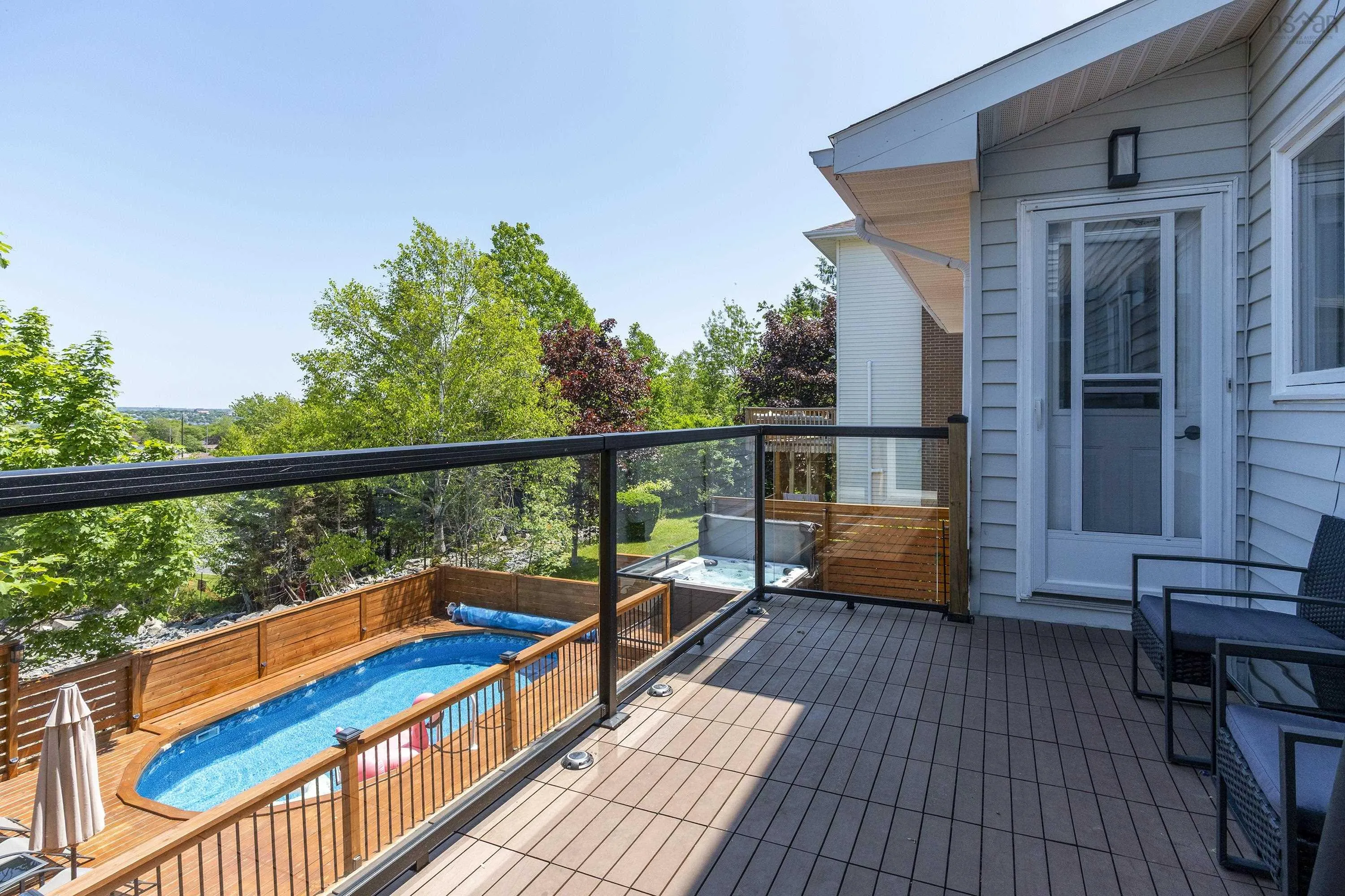 27 Chartwell Lane, Halifax, NS B3M 3S7, 4 Bedrooms Bedrooms, ,4 BathroomsBathrooms,Residential,For Sale,Chartwell,202520701
