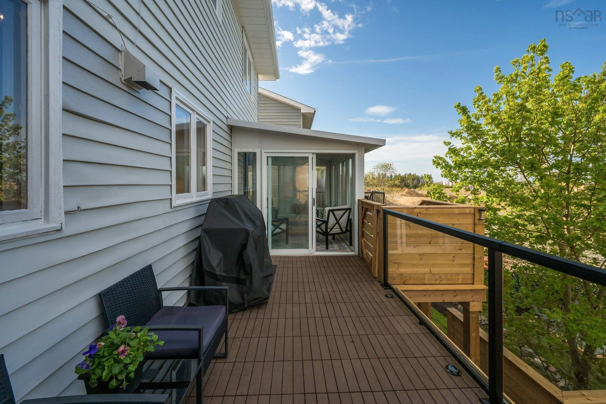 27 Chartwell Lane, Halifax, NS B3M 3S7, 4 Bedrooms Bedrooms, ,4 BathroomsBathrooms,Residential,For Sale,Chartwell,202520701