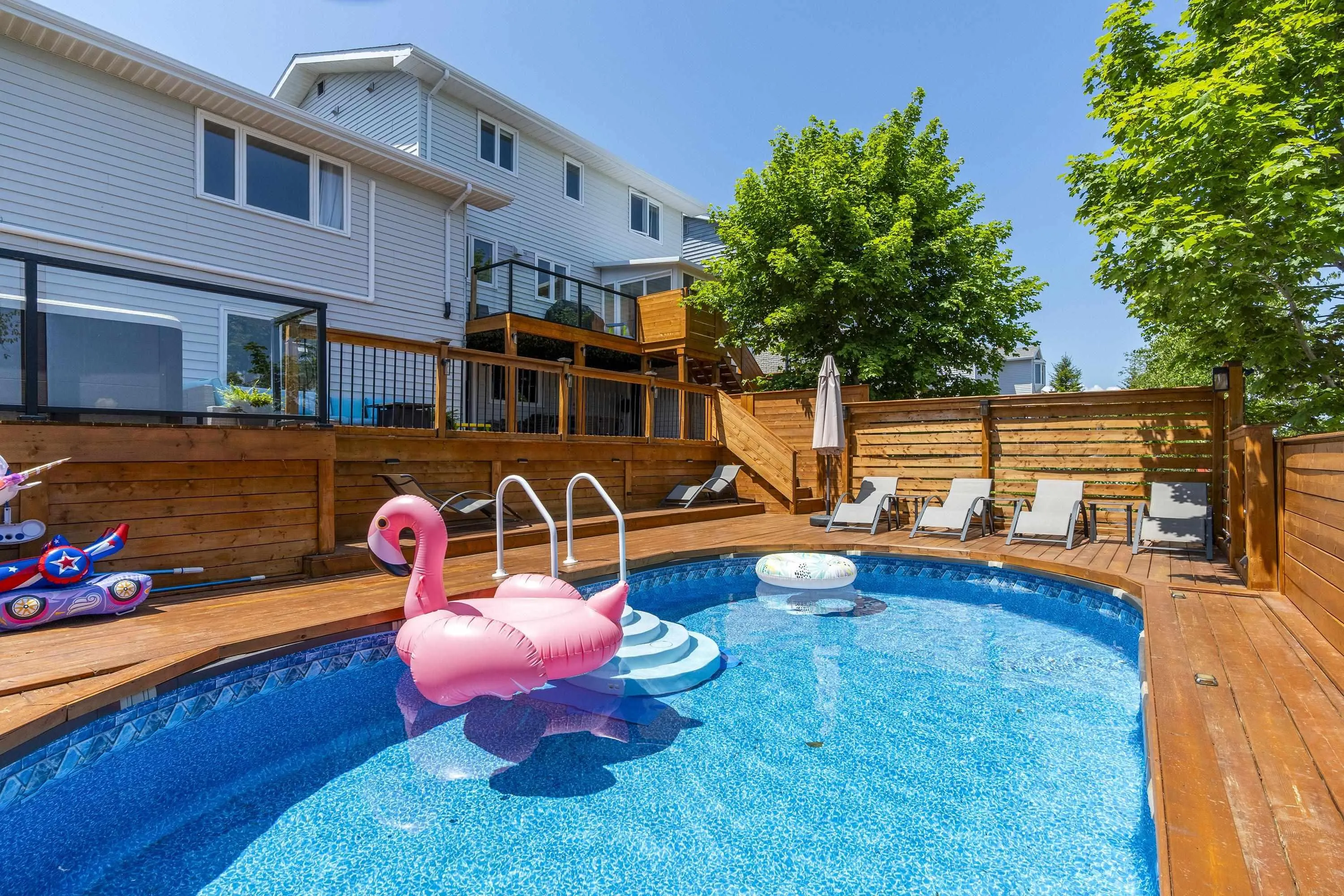 27 Chartwell Lane, Halifax, NS B3M 3S7, 4 Bedrooms Bedrooms, ,4 BathroomsBathrooms,Residential,For Sale,Chartwell,202520701
