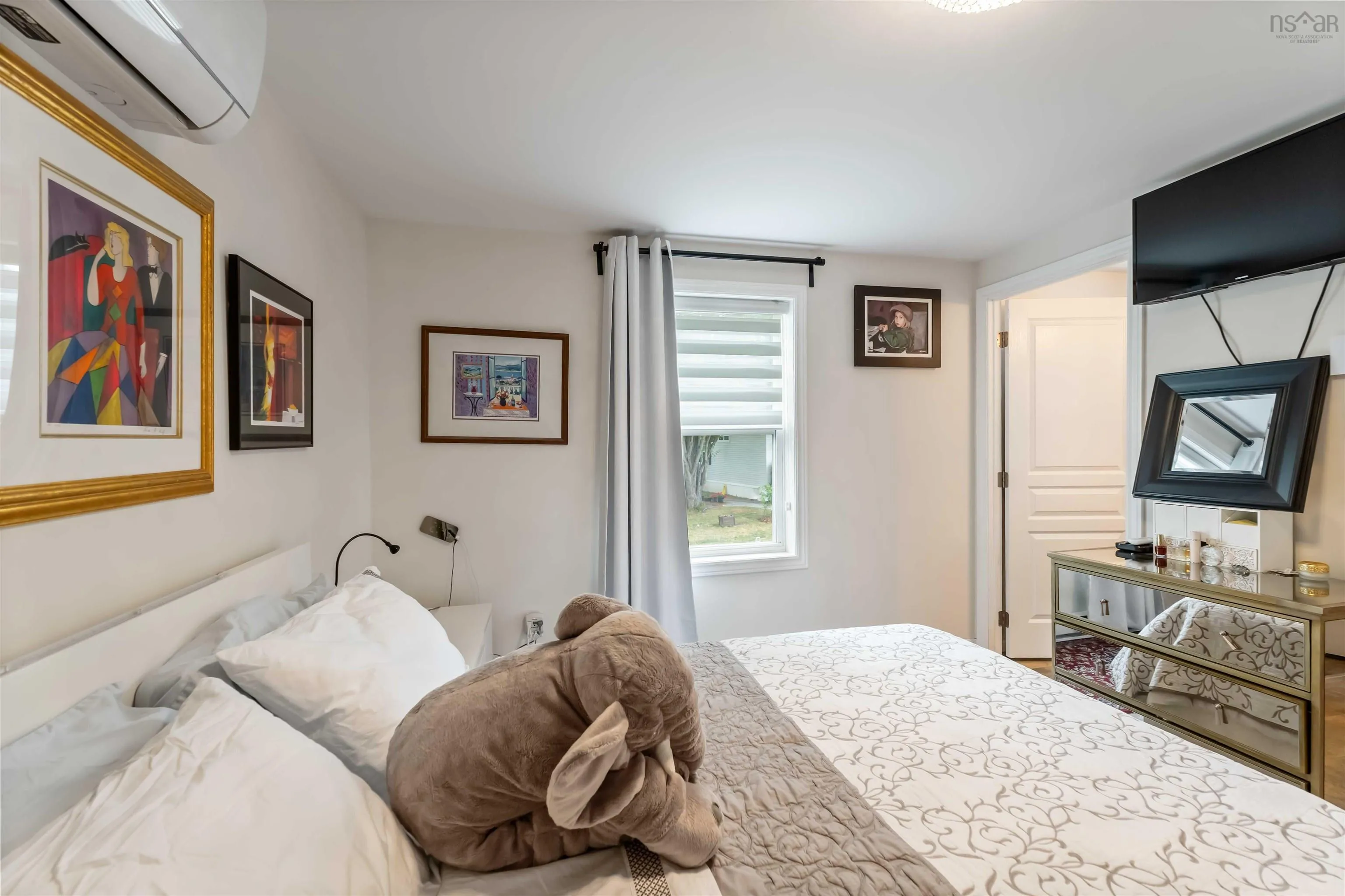 4 Patricia Drive, New Minas, NS B4N 5N3, 2 Bedrooms Bedrooms, ,2 BathroomsBathrooms,Residential,For Sale,Patricia,202519344
