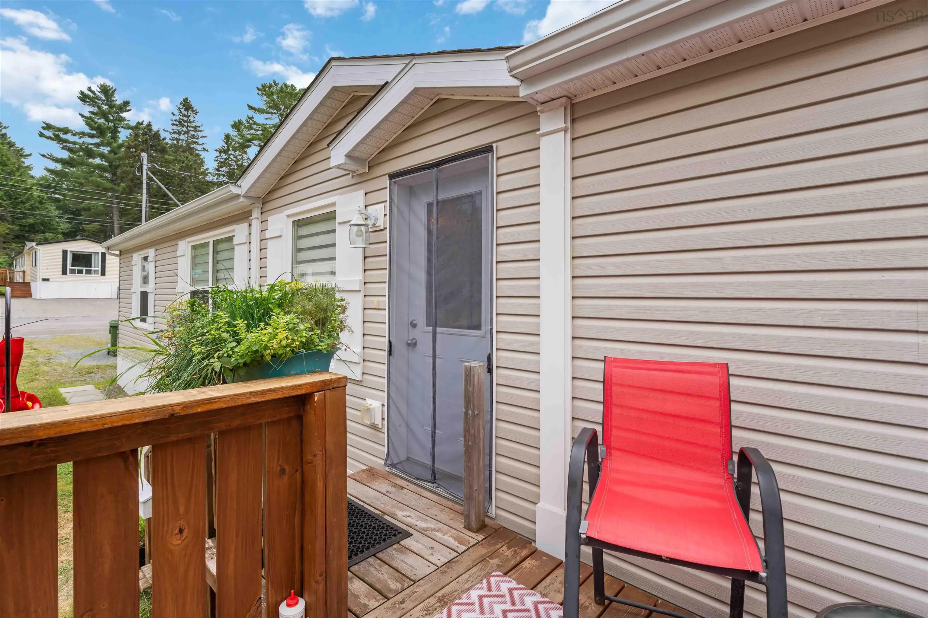 4 Patricia Drive, New Minas, NS B4N 5N3, 2 Bedrooms Bedrooms, ,2 BathroomsBathrooms,Residential,For Sale,Patricia,202519344