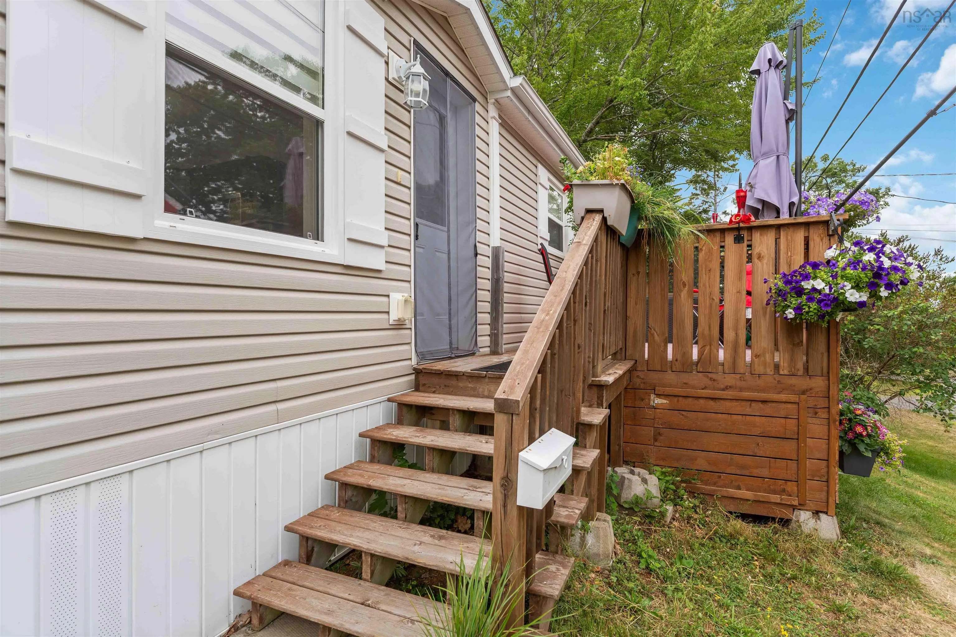 4 Patricia Drive, New Minas, NS B4N 5N3, 2 Bedrooms Bedrooms, ,2 BathroomsBathrooms,Residential,For Sale,Patricia,202519344
