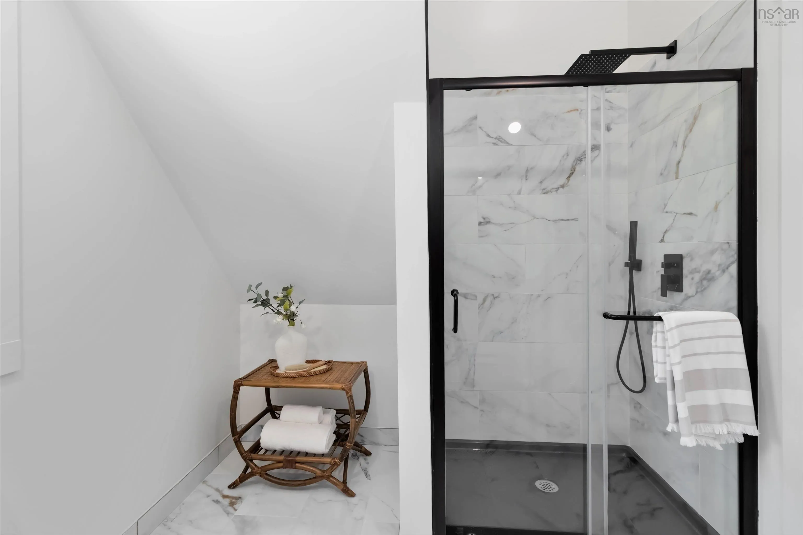 18 Compass Cove Court, Fox Point Ns B0j 1t0, 1 Bedroom Bedrooms, ,3 BathroomsBathrooms,Residential,For Sale,Compass Cove,202503900