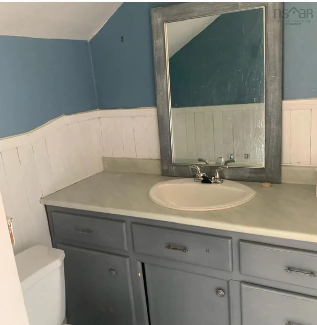 521/523 George Street, New Waterford, NS B1H 4E2, ,Residential Income,For Sale,George,202517460