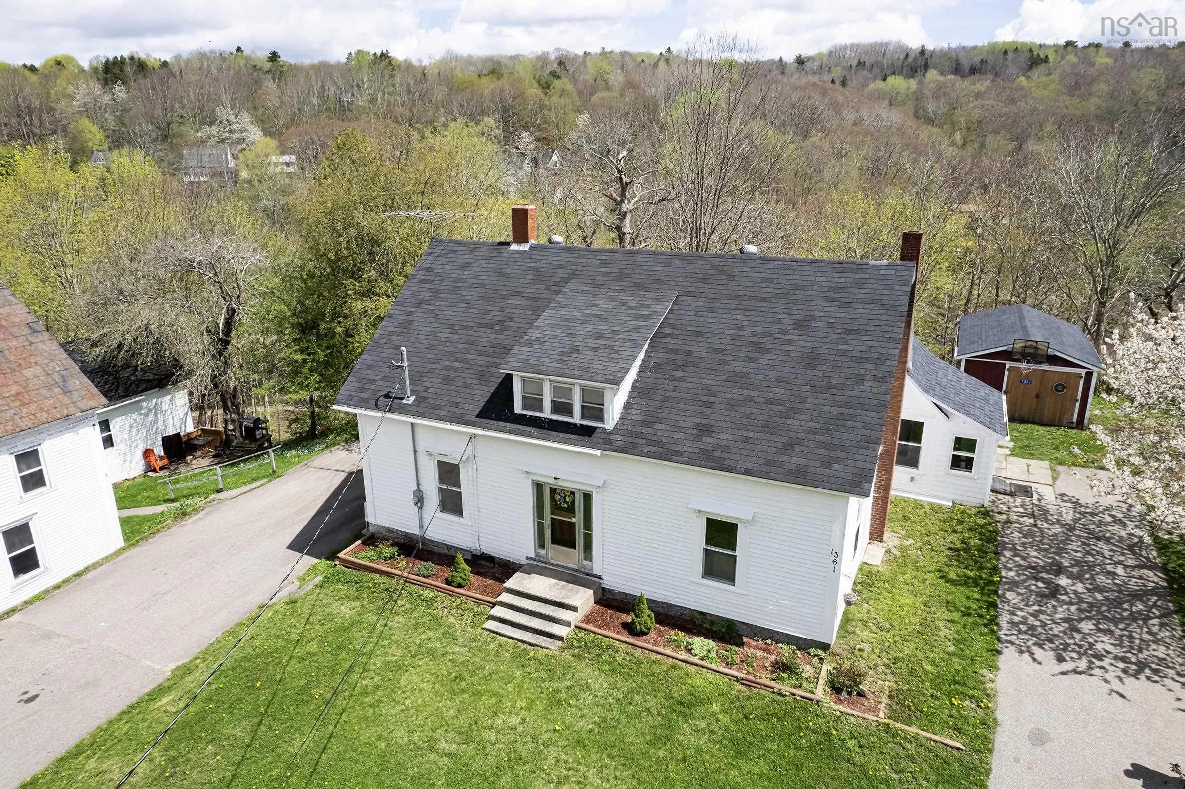 1361 River Road, Bear River Ns B0s 1b0, 5 Bedrooms Bedrooms, ,2 BathroomsBathrooms,Residential,For Sale,River,202510452