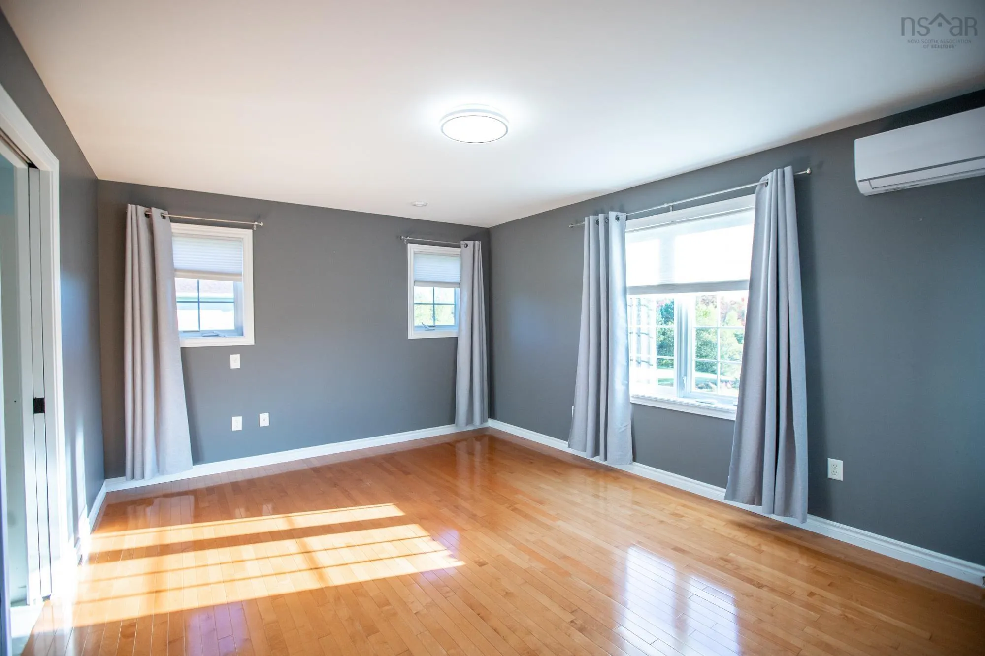 111 2 Highway, Enfield, NS B2T 1C8, 5 Bedrooms Bedrooms, ,5 BathroomsBathrooms,Residential,For Sale,2,202524871