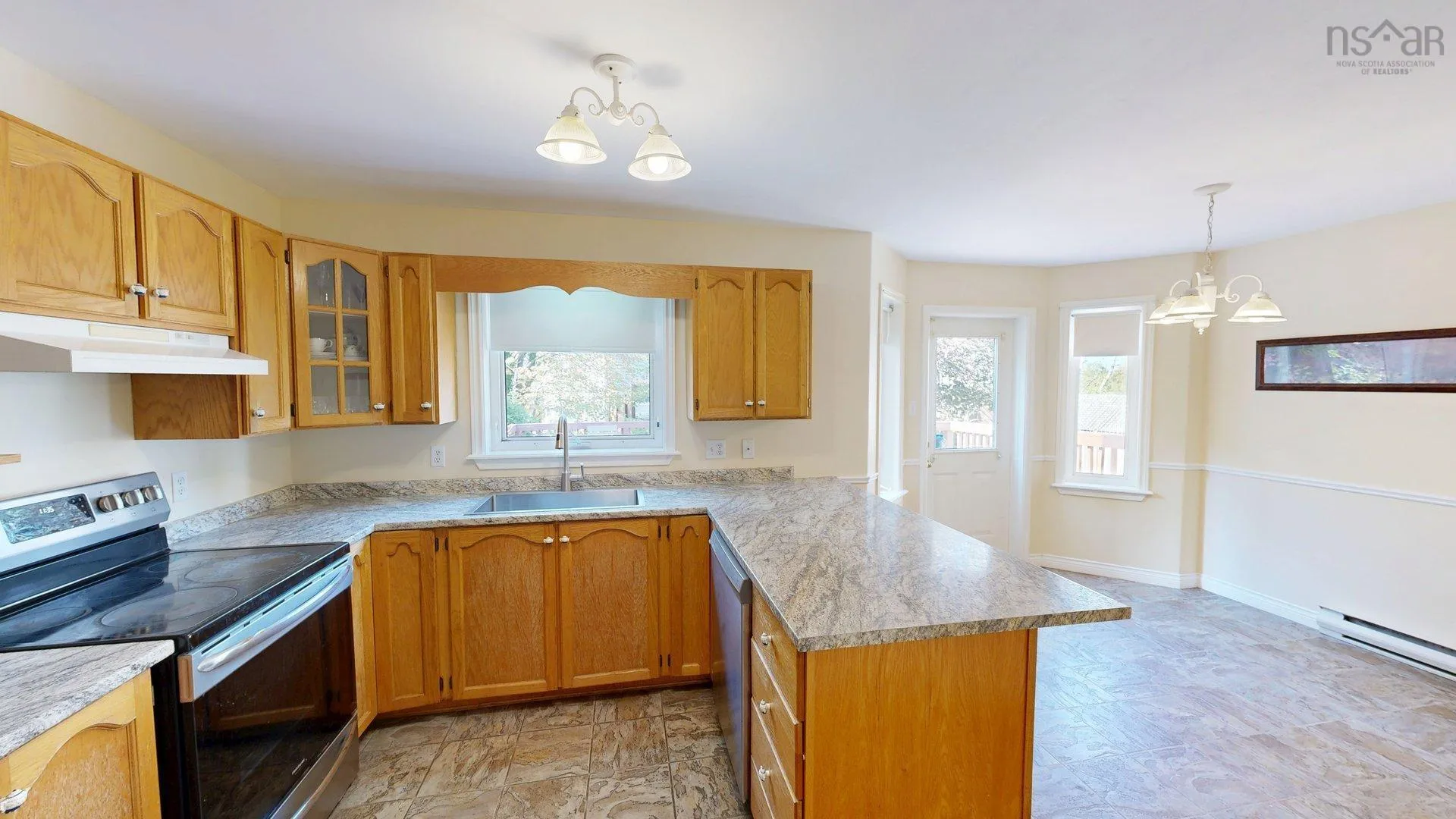 11 Glenbourne Court, Halifax, NS B3S 1E2, 3 Bedrooms Bedrooms, ,3 BathroomsBathrooms,Residential,For Sale,Glenbourne Court,202524518