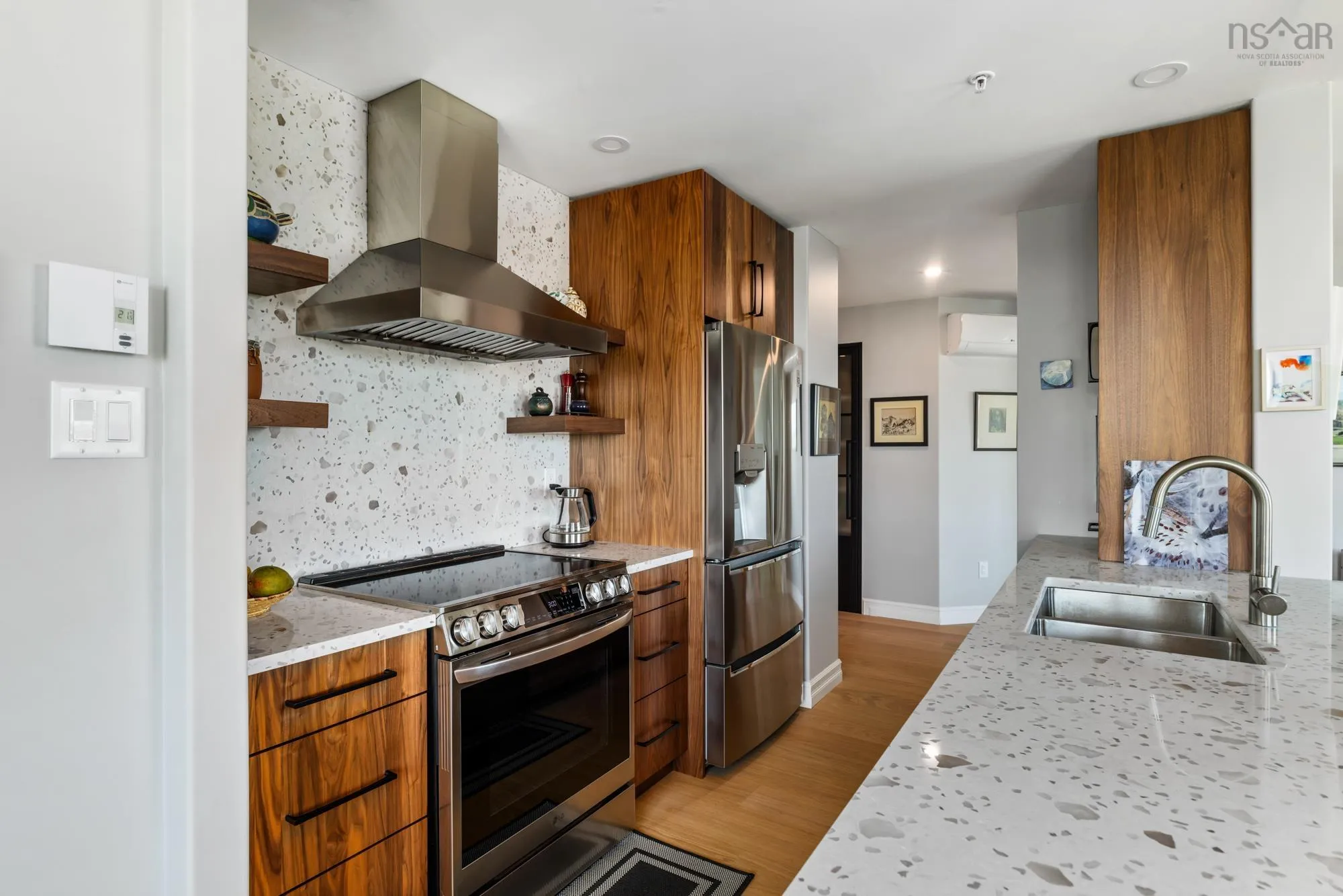 1011-2677 Gladstone Street, Halifax Peninsula, NS B3K 0A3, 2 Bedrooms Bedrooms, ,2 BathroomsBathrooms,Residential,For Sale,Gladstone,202513500