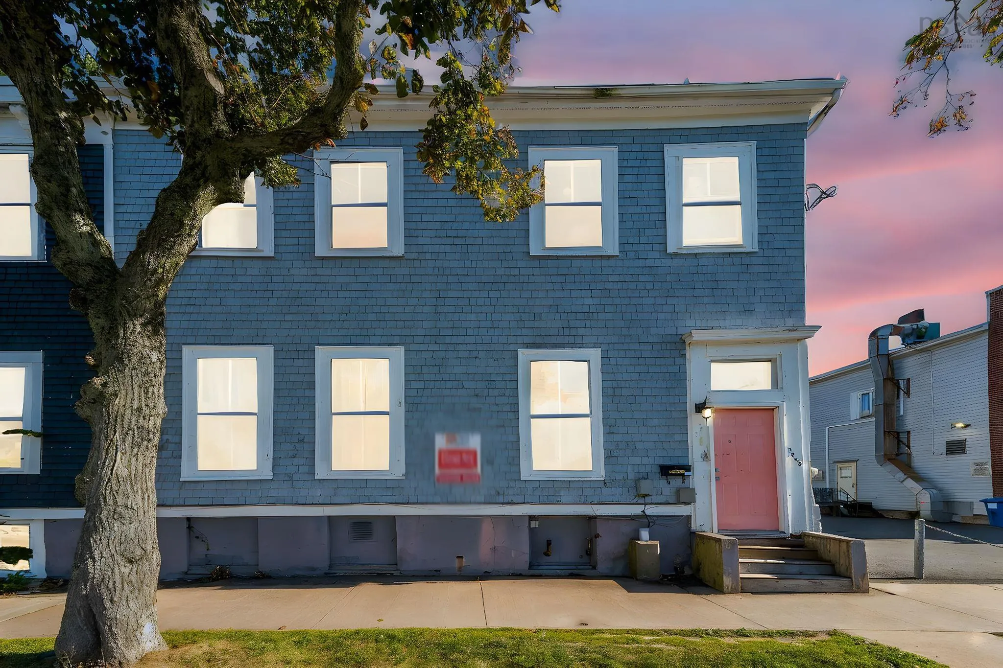 2039 North Park Street, Halifax, NS B3K 4B2, 3 Bedrooms Bedrooms, ,Residential Income,For Sale,North Park,202523981