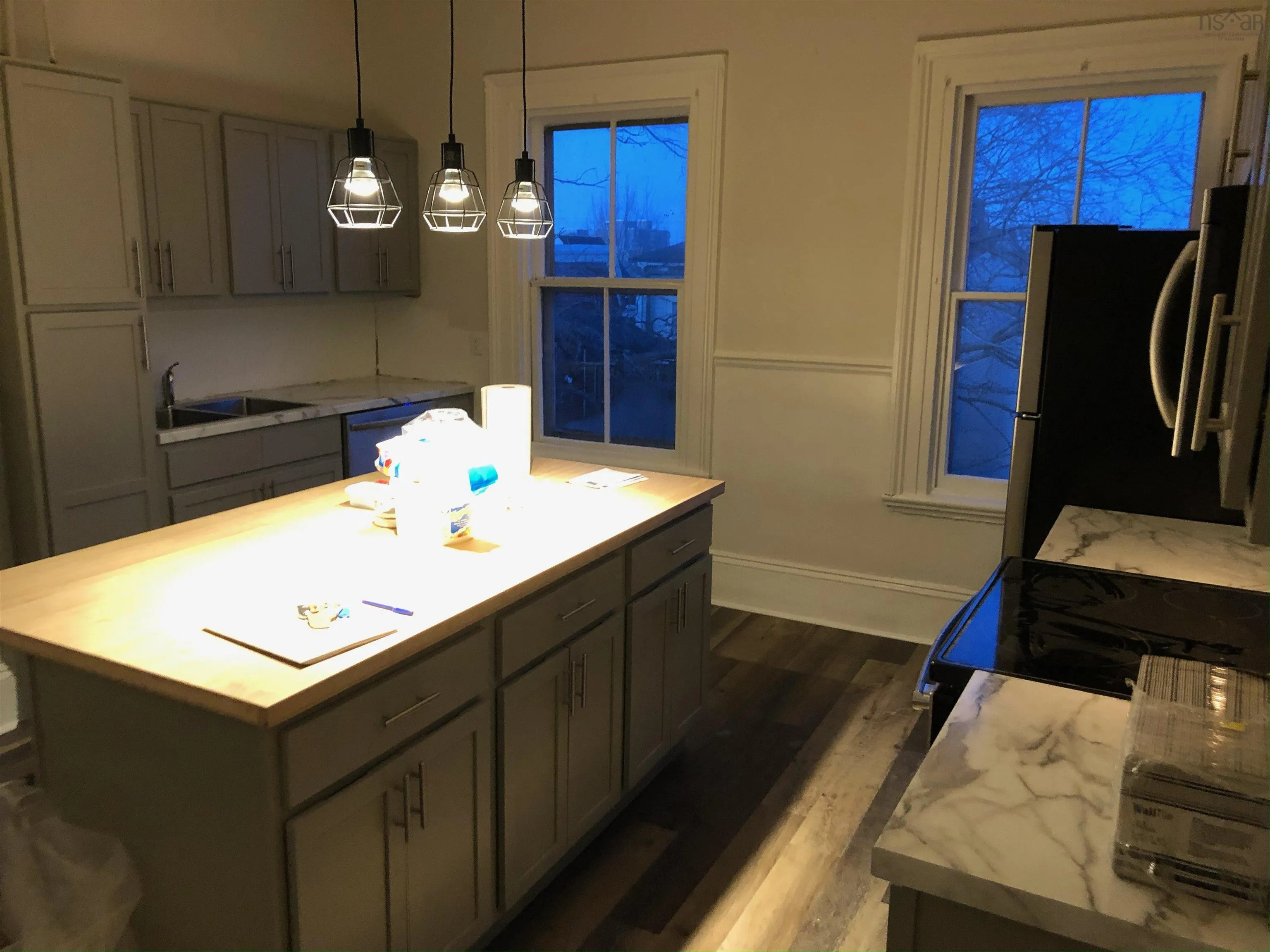 2039 North Park Street, Halifax, NS B3K 4B2, 3 Bedrooms Bedrooms, ,Residential Income,For Sale,North Park,202523981