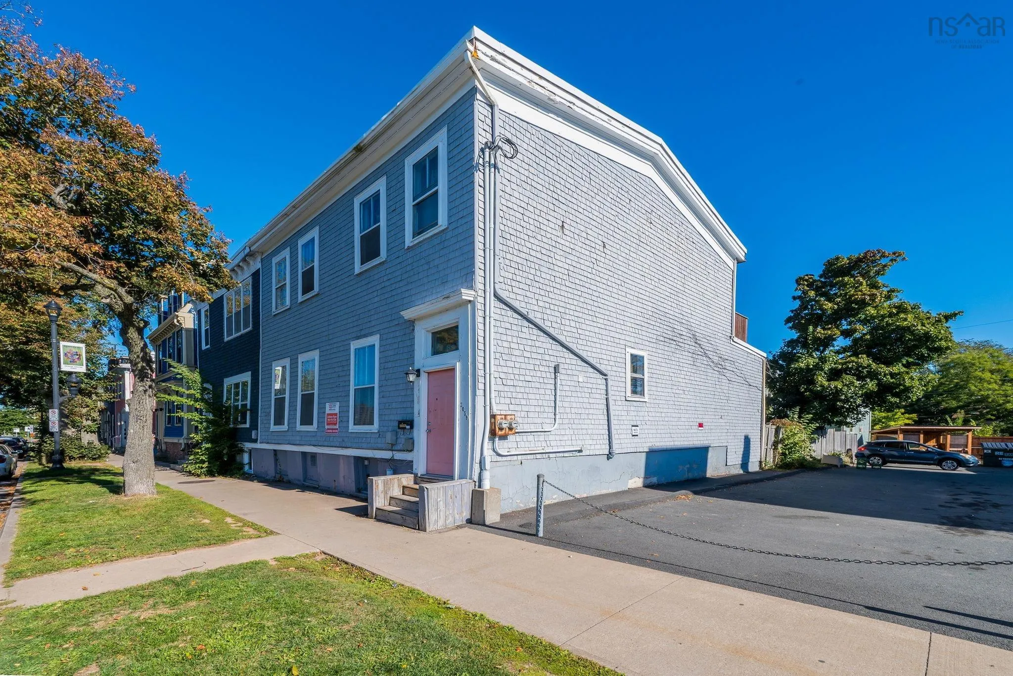 2039 North Park Street, Halifax, NS B3K 4B2, 3 Bedrooms Bedrooms, ,Residential Income,For Sale,North Park,202523981