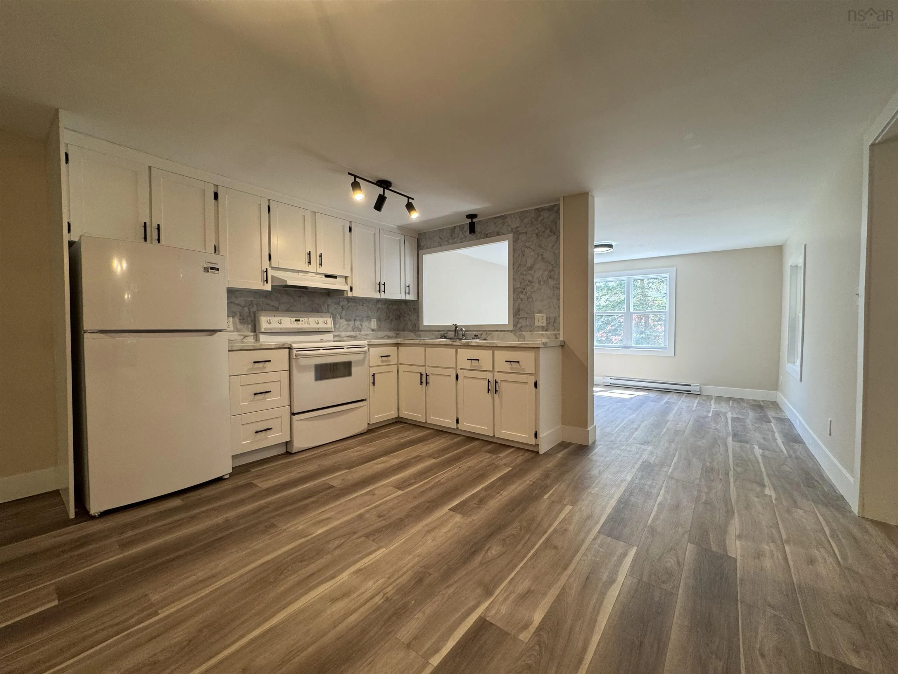 24 Frontier Drive, New Minas, NS B4N 3S7, 3 Bedrooms Bedrooms, ,1 BathroomBathrooms,Residential,For Sale,Frontier,202520929