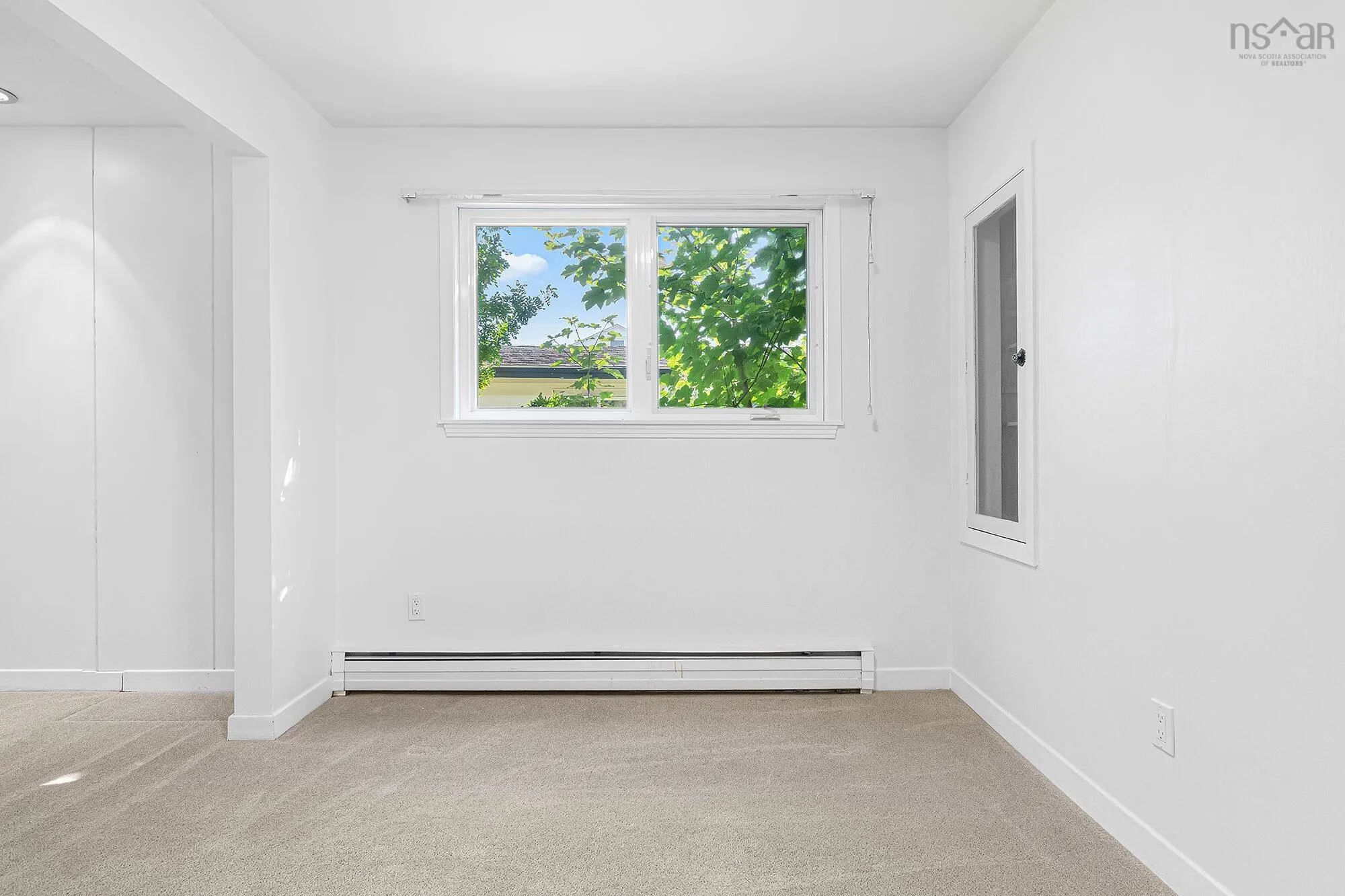 220 Melrose Avenue, Halifax, NS B3N 2E7, 4 Bedrooms Bedrooms, ,2 BathroomsBathrooms,Residential,For Sale,Melrose,202520520