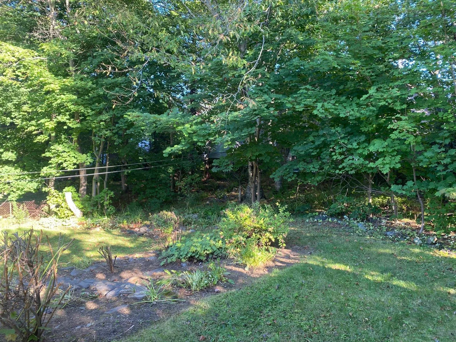220 Melrose Avenue, Halifax, NS B3N 2E7, 5 Bedrooms Bedrooms, ,2 BathroomsBathrooms,Residential,For Sale,Melrose,202520520