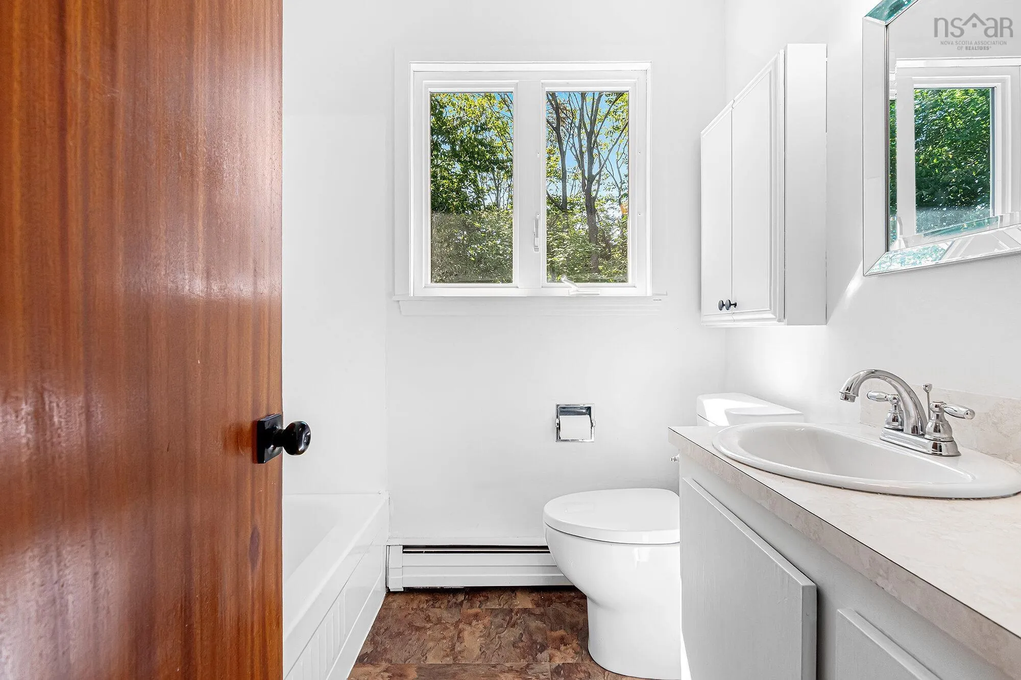 220 Melrose Avenue, Halifax, NS B3N 2E7, 4 Bedrooms Bedrooms, ,2 BathroomsBathrooms,Residential,For Sale,Melrose,202520520
