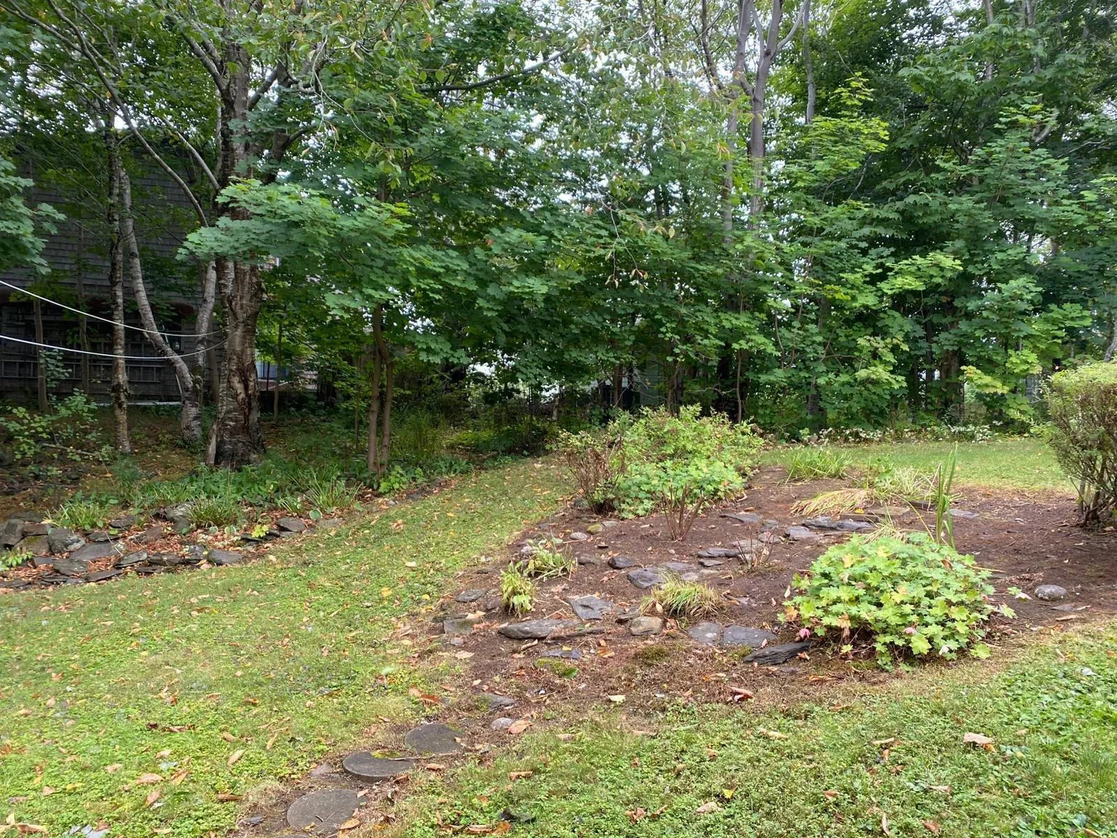 220 Melrose Avenue, Halifax, NS B3N 2E7, 5 Bedrooms Bedrooms, ,2 BathroomsBathrooms,Residential,For Sale,Melrose,202520520