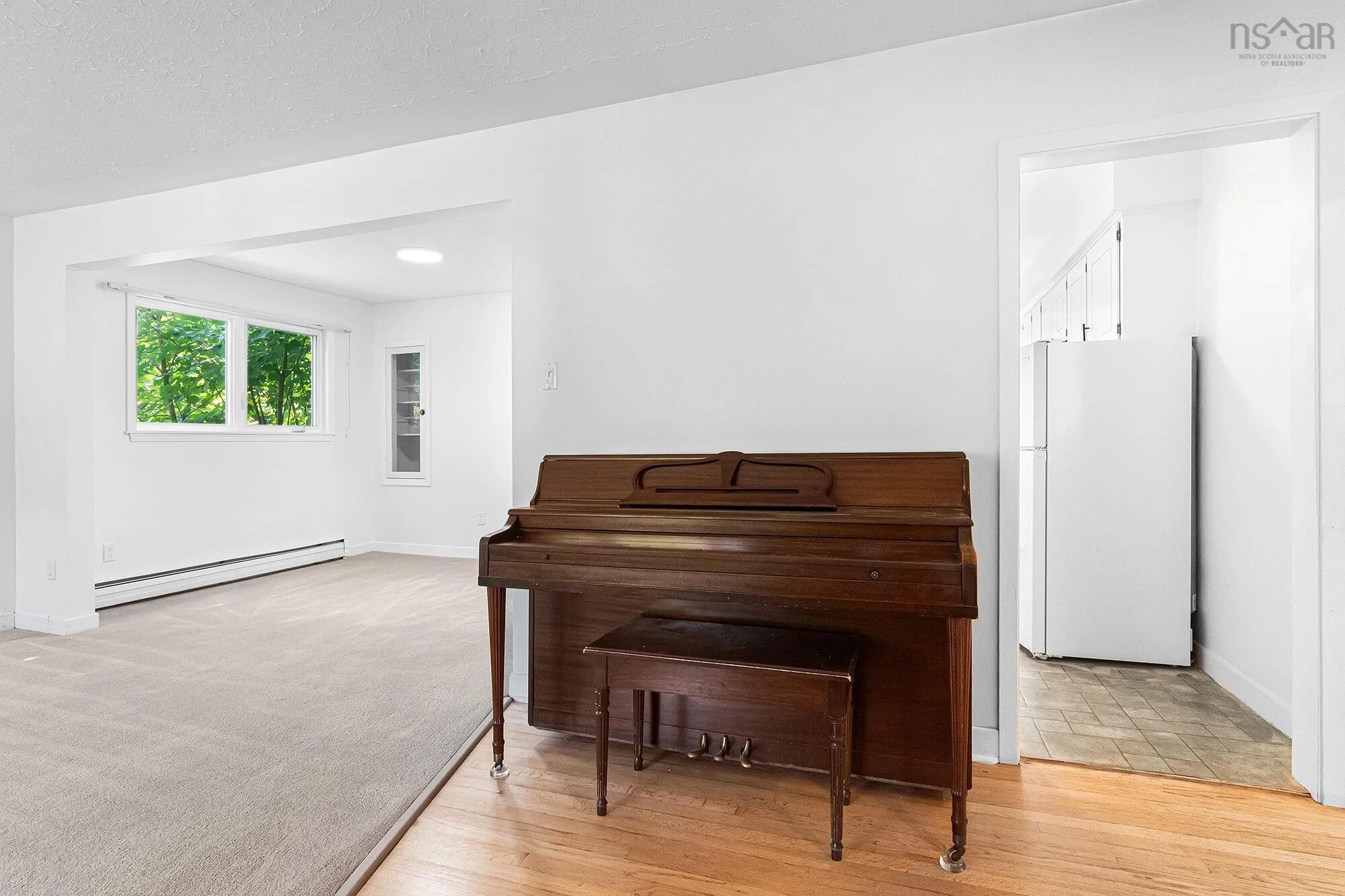 220 Melrose Avenue, Halifax, NS B3N 2E7, 4 Bedrooms Bedrooms, ,2 BathroomsBathrooms,Residential,For Sale,Melrose,202520520