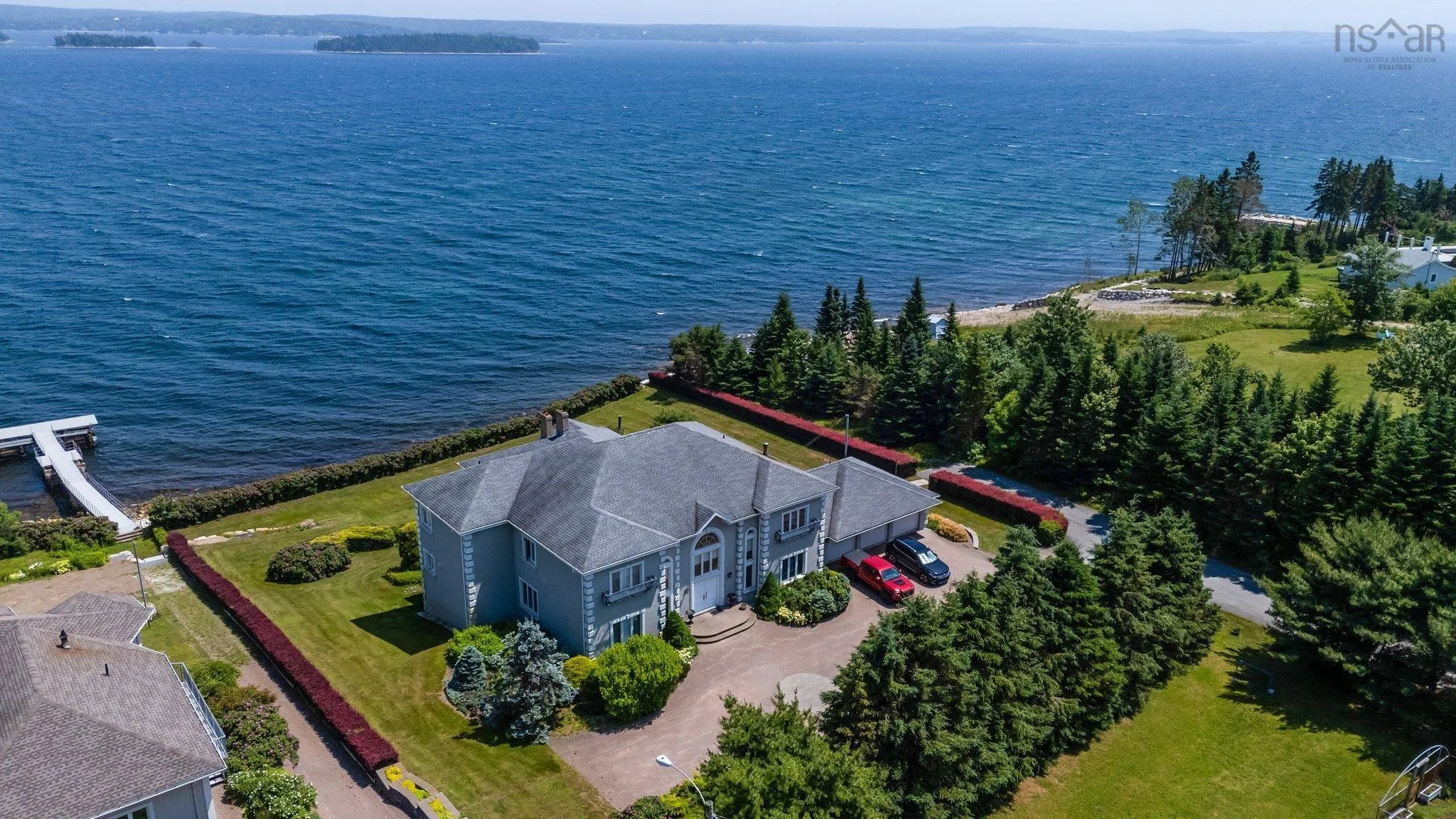 38 Lennox Road, Black Point, NS B0J 1T0, 4 Bedrooms Bedrooms, ,5 BathroomsBathrooms,Residential,For Sale,Lennox,202525543