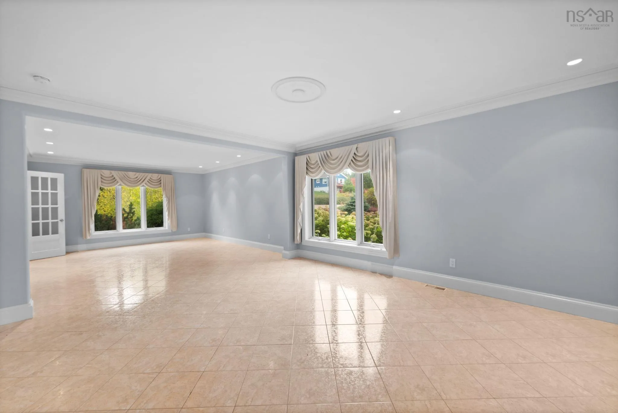 38 Lennox Road, Black Point, NS B0J 1T0, 4 Bedrooms Bedrooms, ,5 BathroomsBathrooms,Residential,For Sale,Lennox,202525543