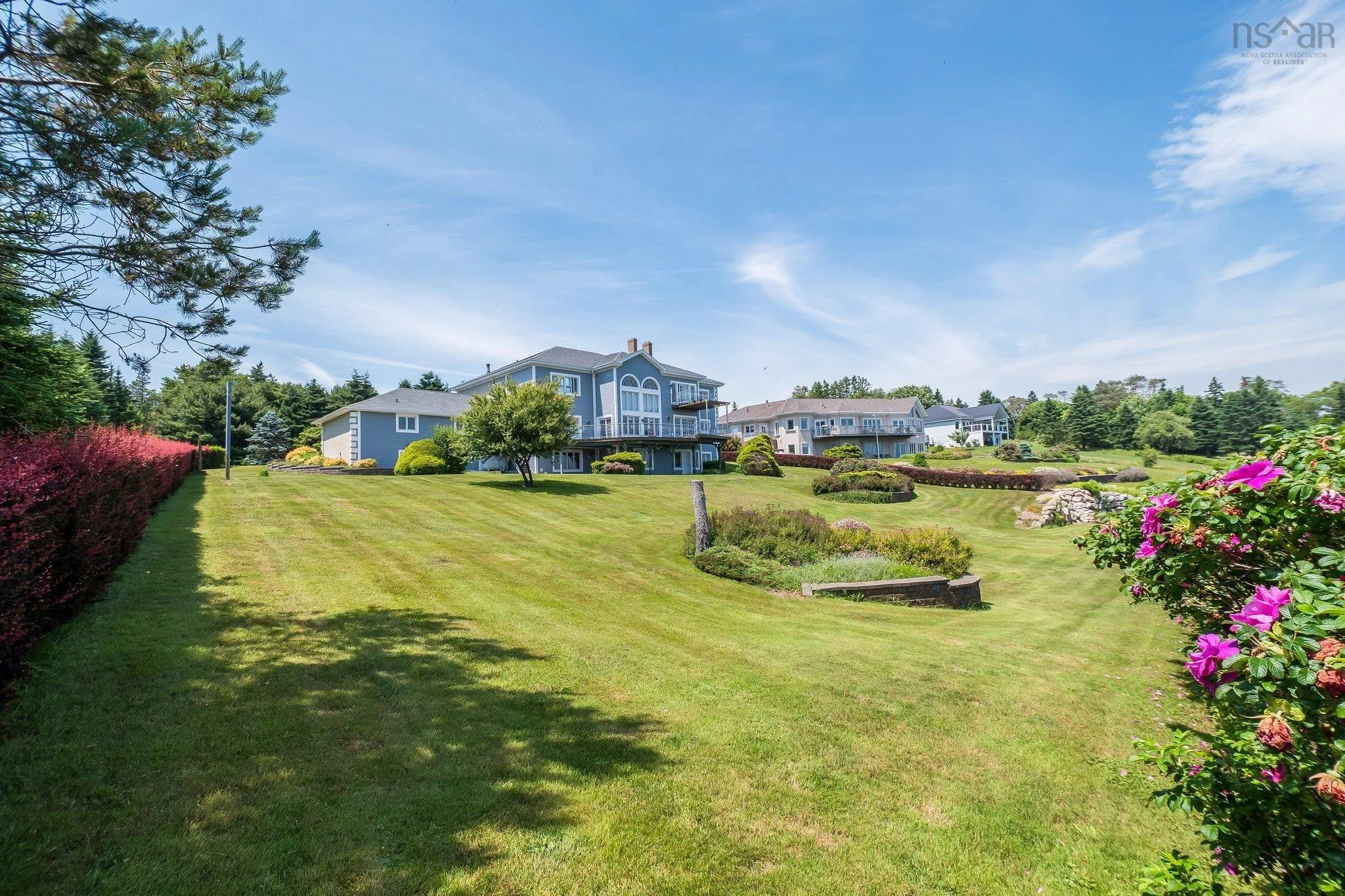 38 Lennox Road, Black Point, NS B0J 1T0, 4 Bedrooms Bedrooms, ,5 BathroomsBathrooms,Residential,For Sale,Lennox,202525543