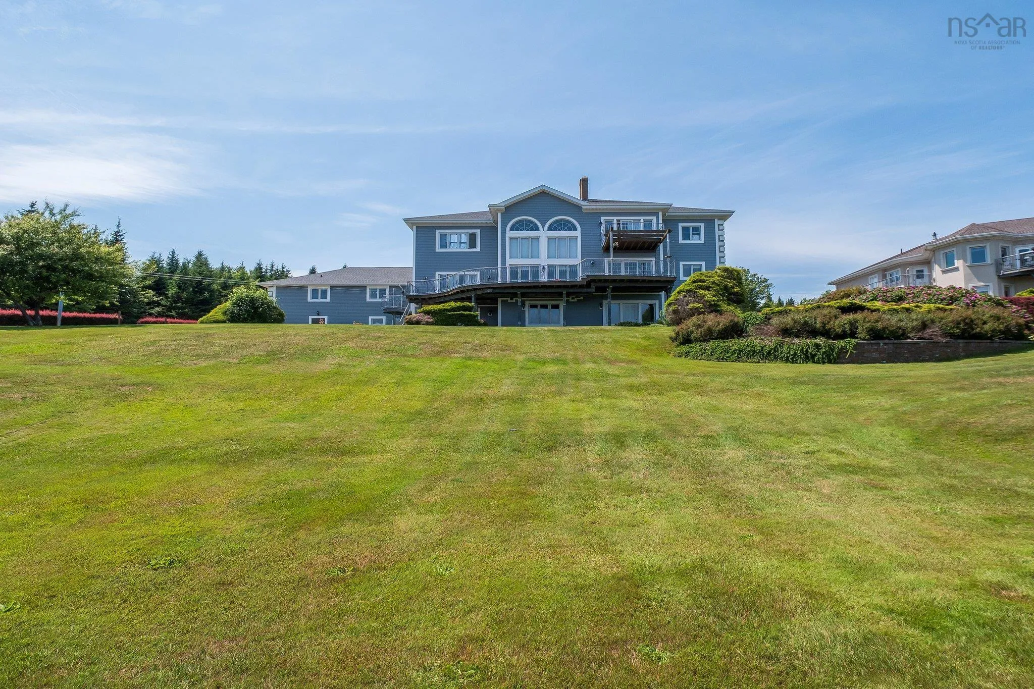 38 Lennox Road, Black Point, NS B0J 1T0, 4 Bedrooms Bedrooms, ,5 BathroomsBathrooms,Residential,For Sale,Lennox,202525543