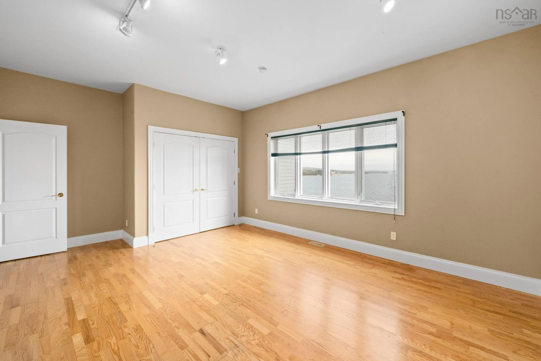 38 Lennox Road, Black Point, NS B0J 1T0, 4 Bedrooms Bedrooms, ,5 BathroomsBathrooms,Residential,For Sale,Lennox,202525543