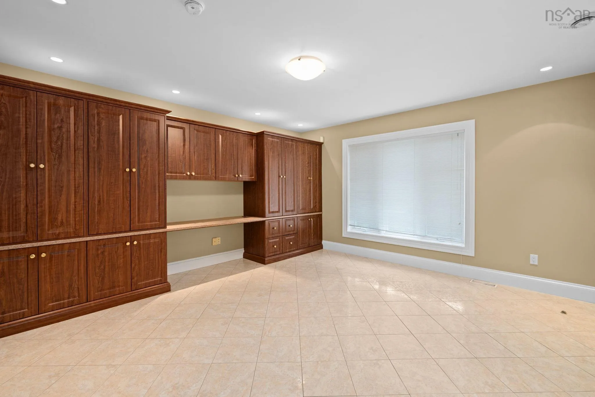 38 Lennox Road, Black Point, NS B0J 1T0, 4 Bedrooms Bedrooms, ,5 BathroomsBathrooms,Residential,For Sale,Lennox,202525543